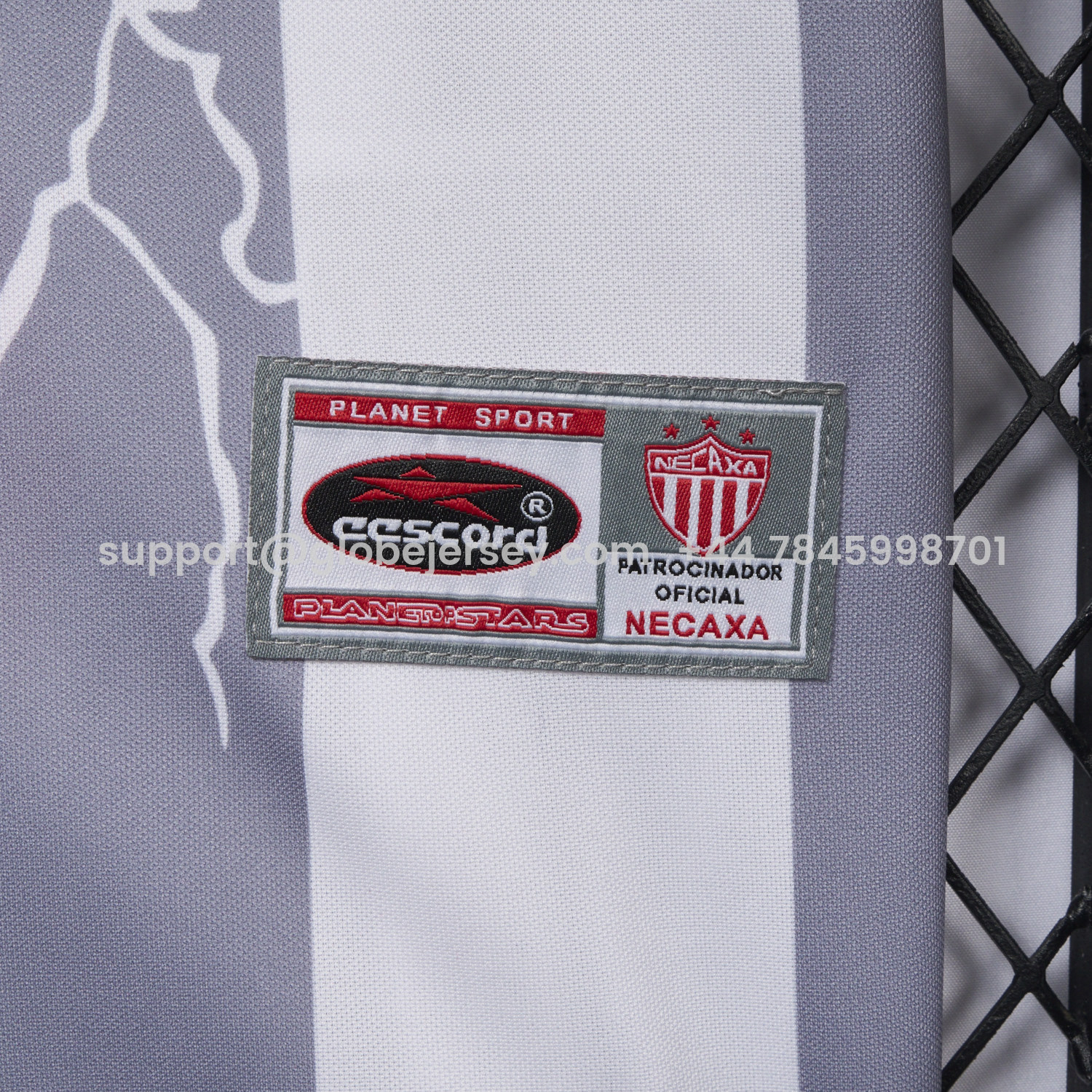 GlobeJersey-Retro Club Necaxa 1999-00 Away Jersey