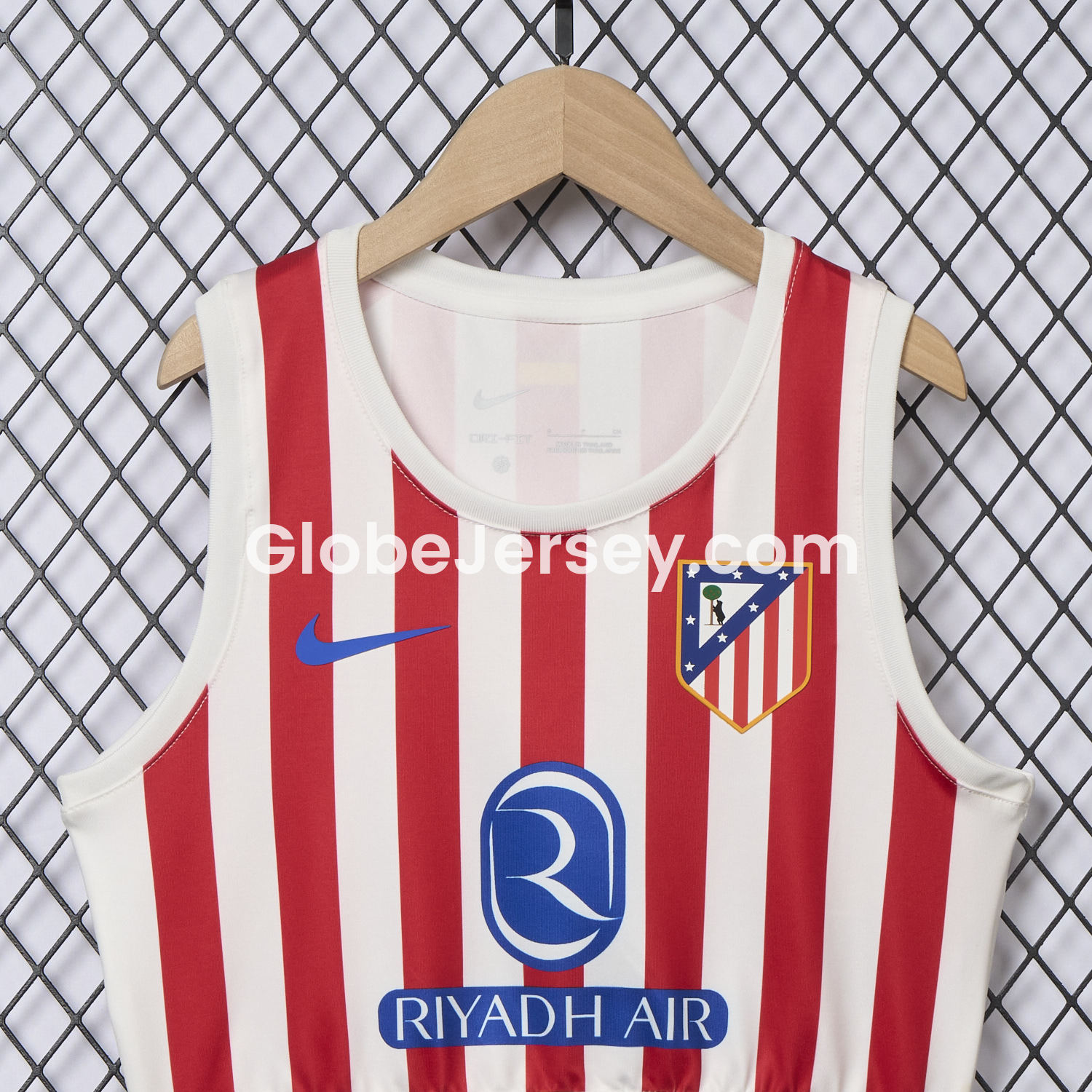 GlobeJersey-Women's Atletico Madrid 25-26 Home Yoga Vest