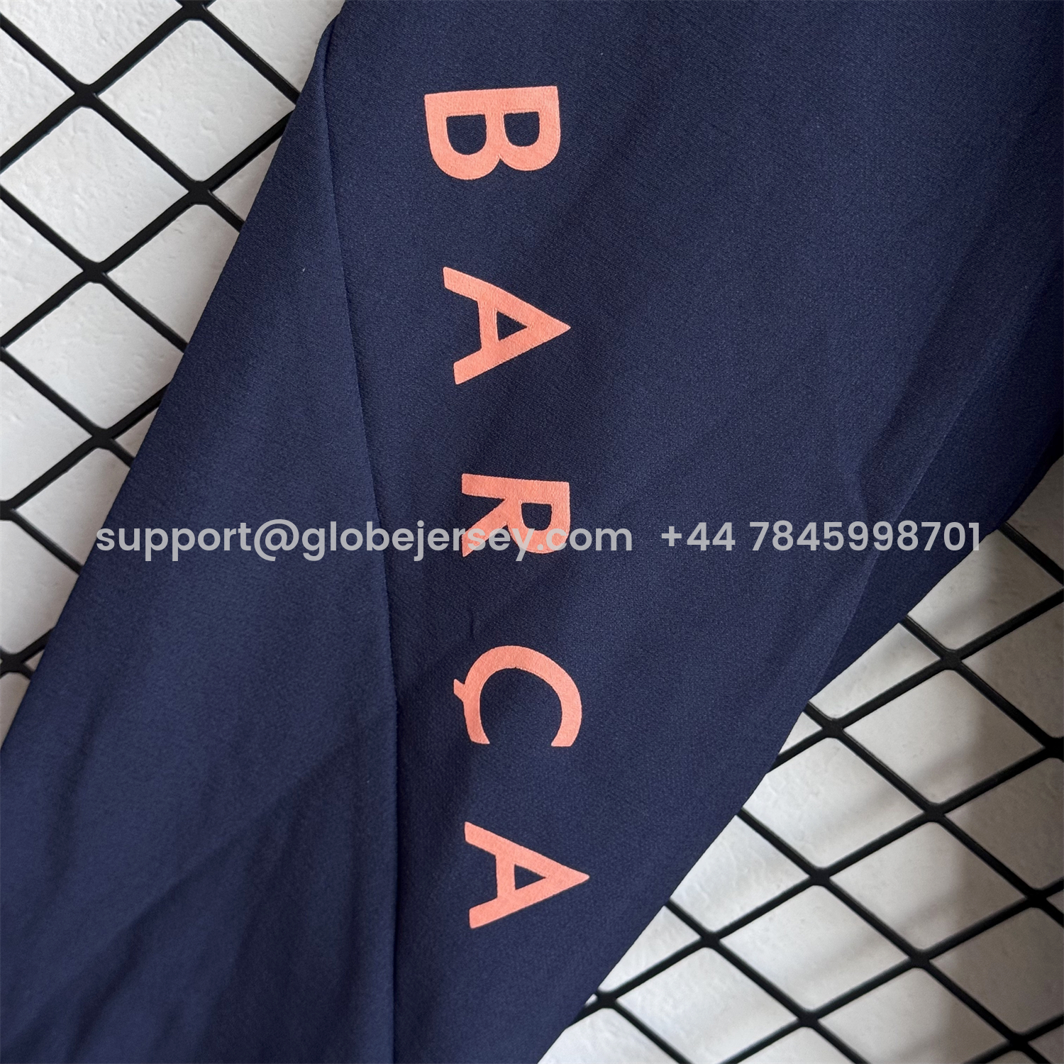 GlobeJersey-Barcelona 25-26 Windbreaker Training Set - Blue With Pink Black Top and Pants