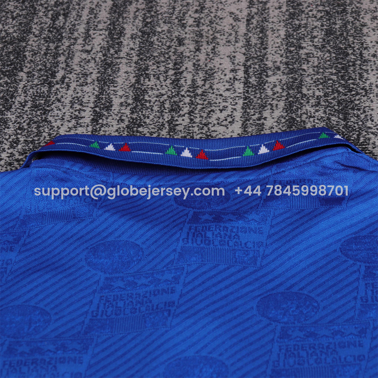 GlobeJersey-Retro Italy 1994 Home Kids Kit