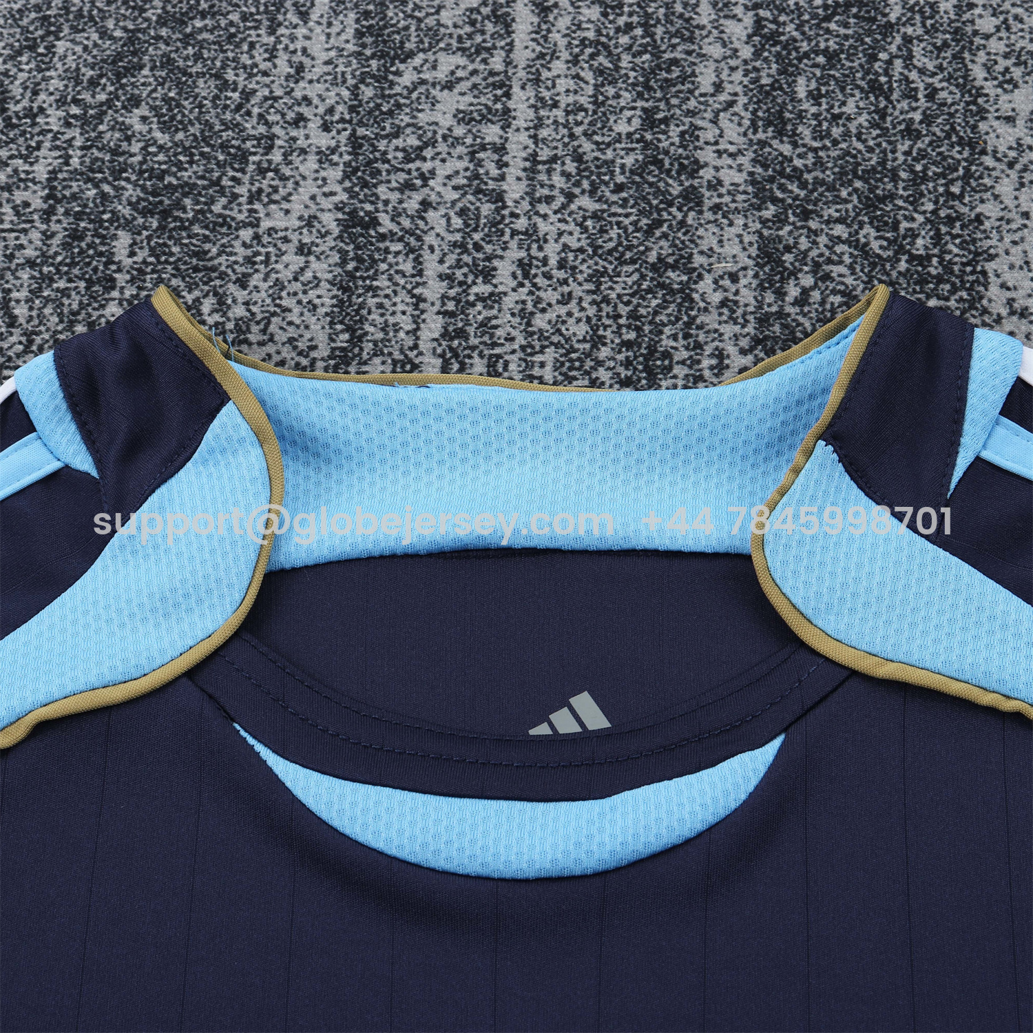 GlobeJersey-Retro Argentina 2006 Away Kids Kit