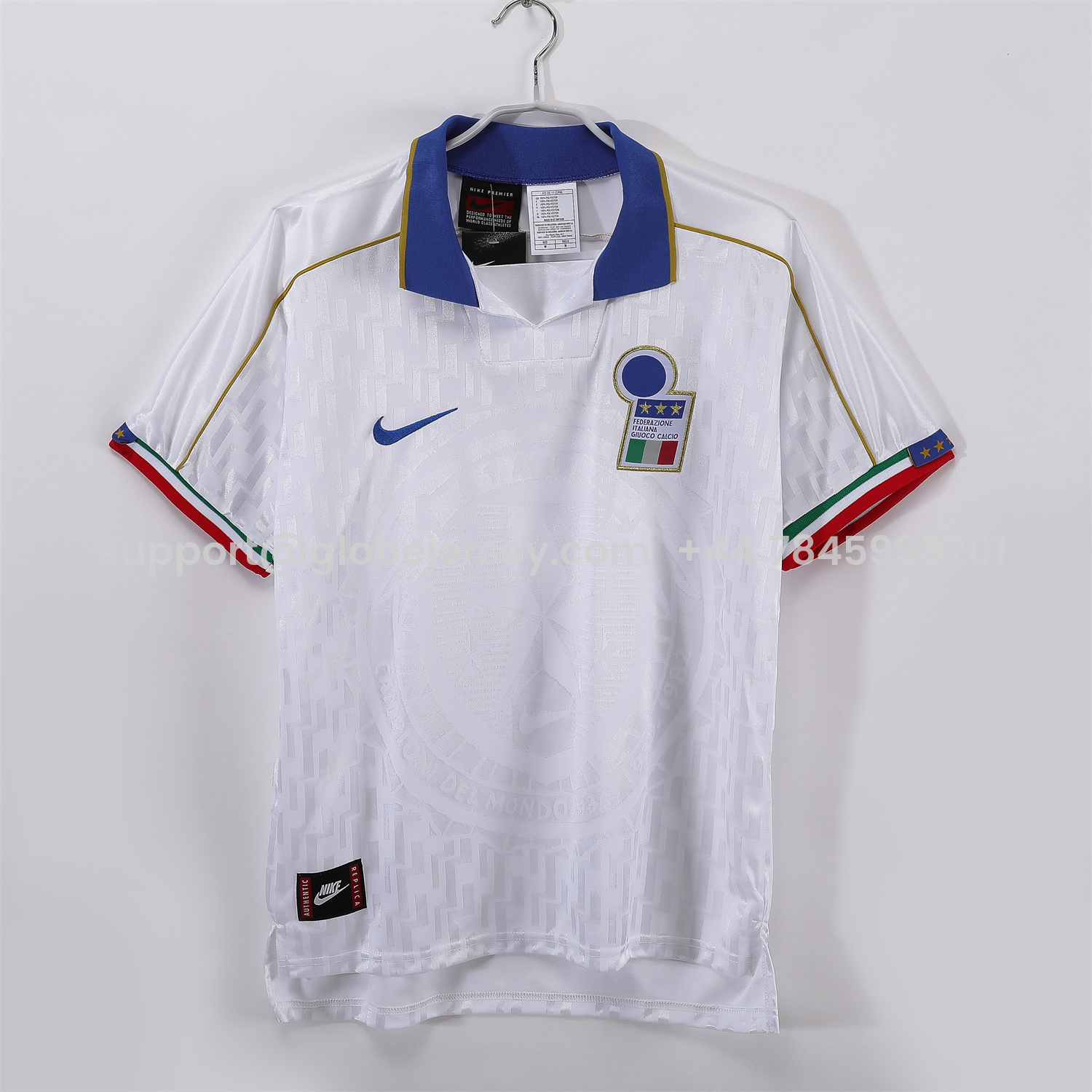 GlobeJersey-Retro Italy 1995 Away Jersey