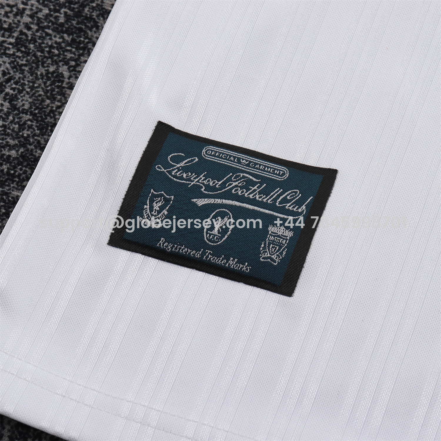 GlobeJersey-Retro Liver.pool 1995-96 Away White And Green Kids Kit