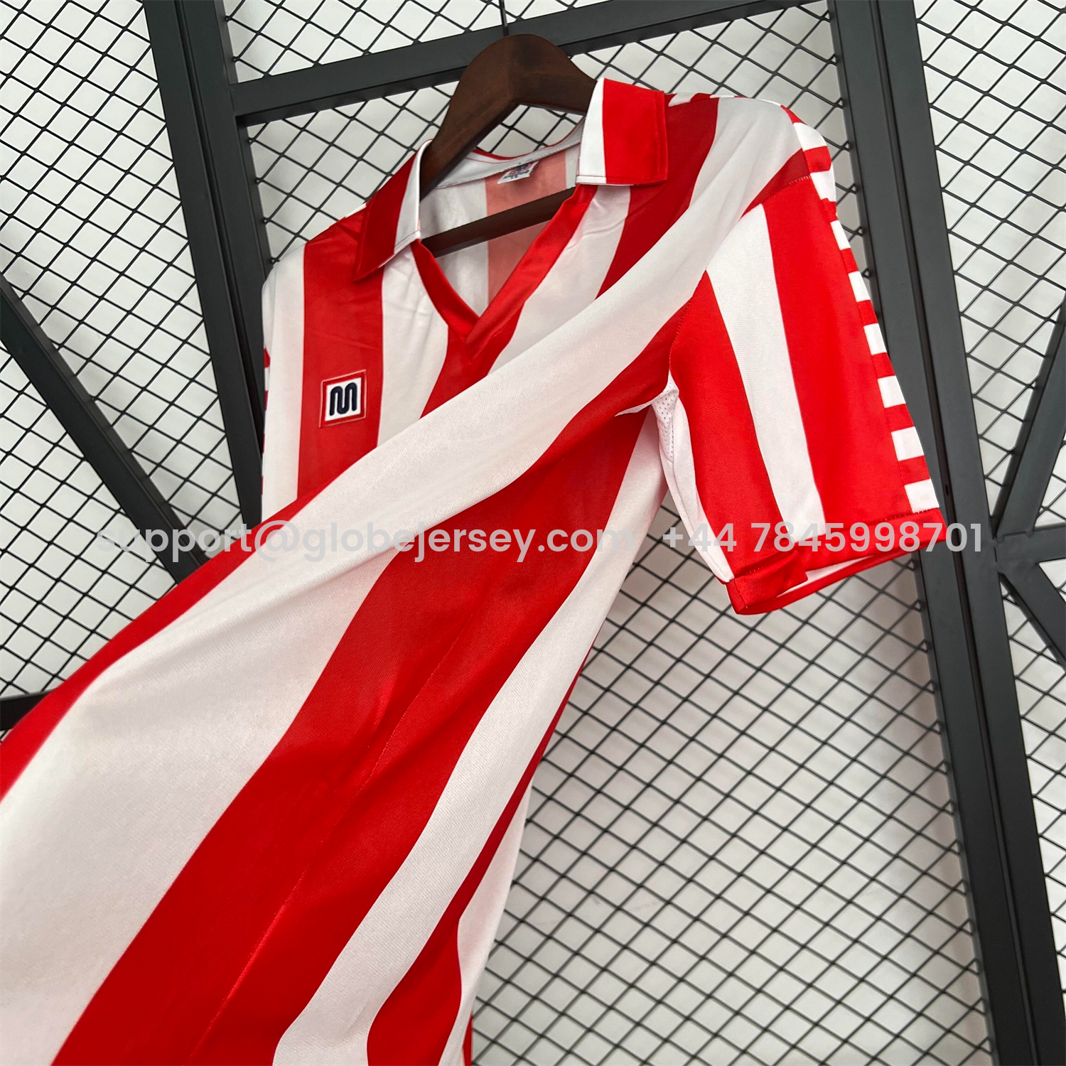GlobeJersey-Retro Atletico Madrid 1982-83 Home Jersey