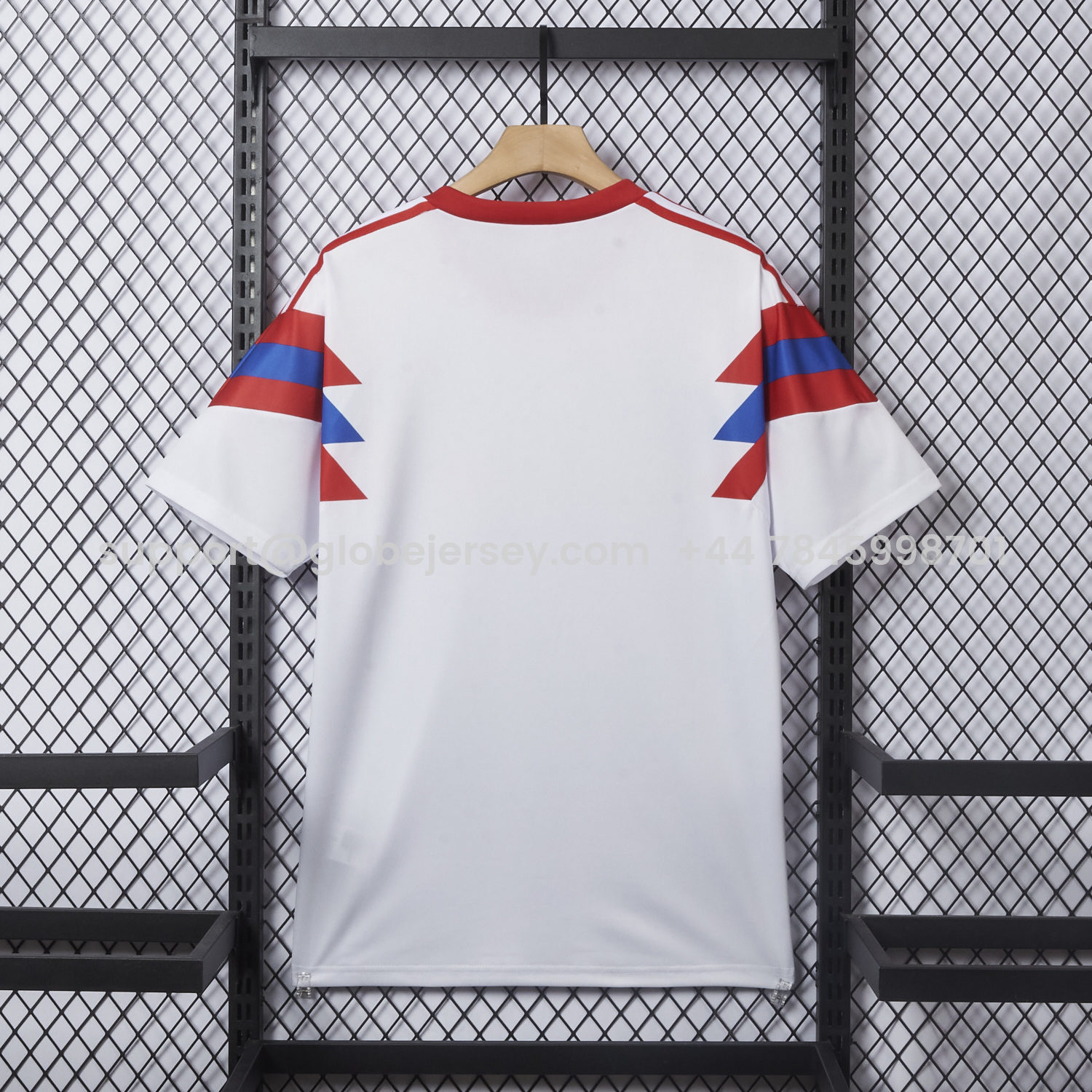 GlobeJersey-Retro Hamburger SV 1989-90 Home Jersey