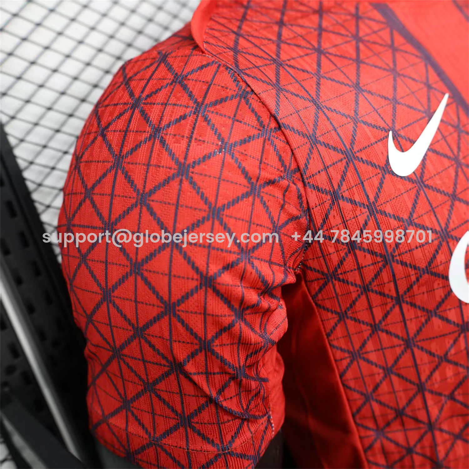 GlobeJersey-Paris Saint-Germain PSG 25-26 Red Pre-Match Training Jersey - Player Version