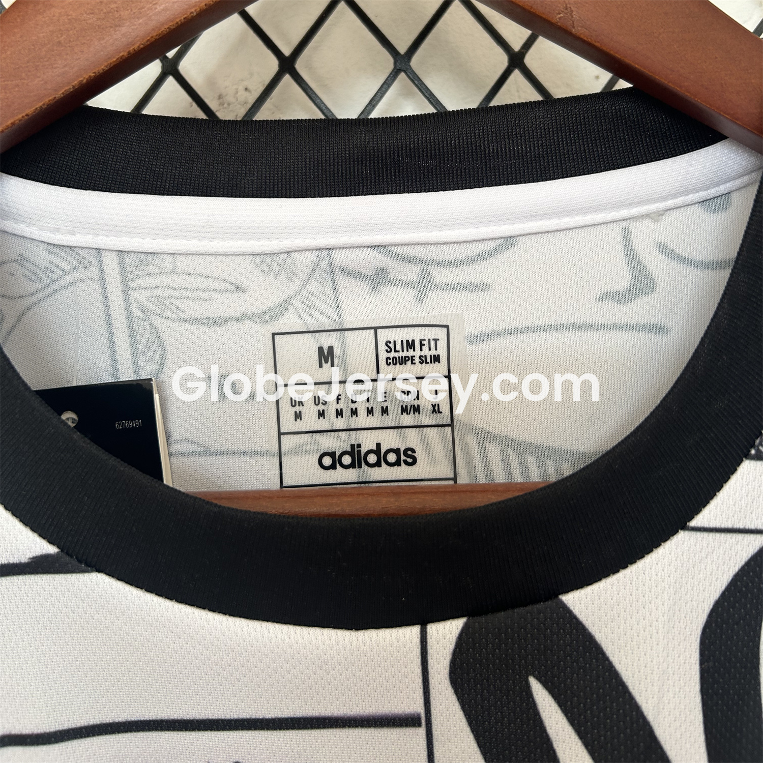 GlobeJersey-Japan 25-26 Luffy The Movie Special Edition Jersey - Fans Version