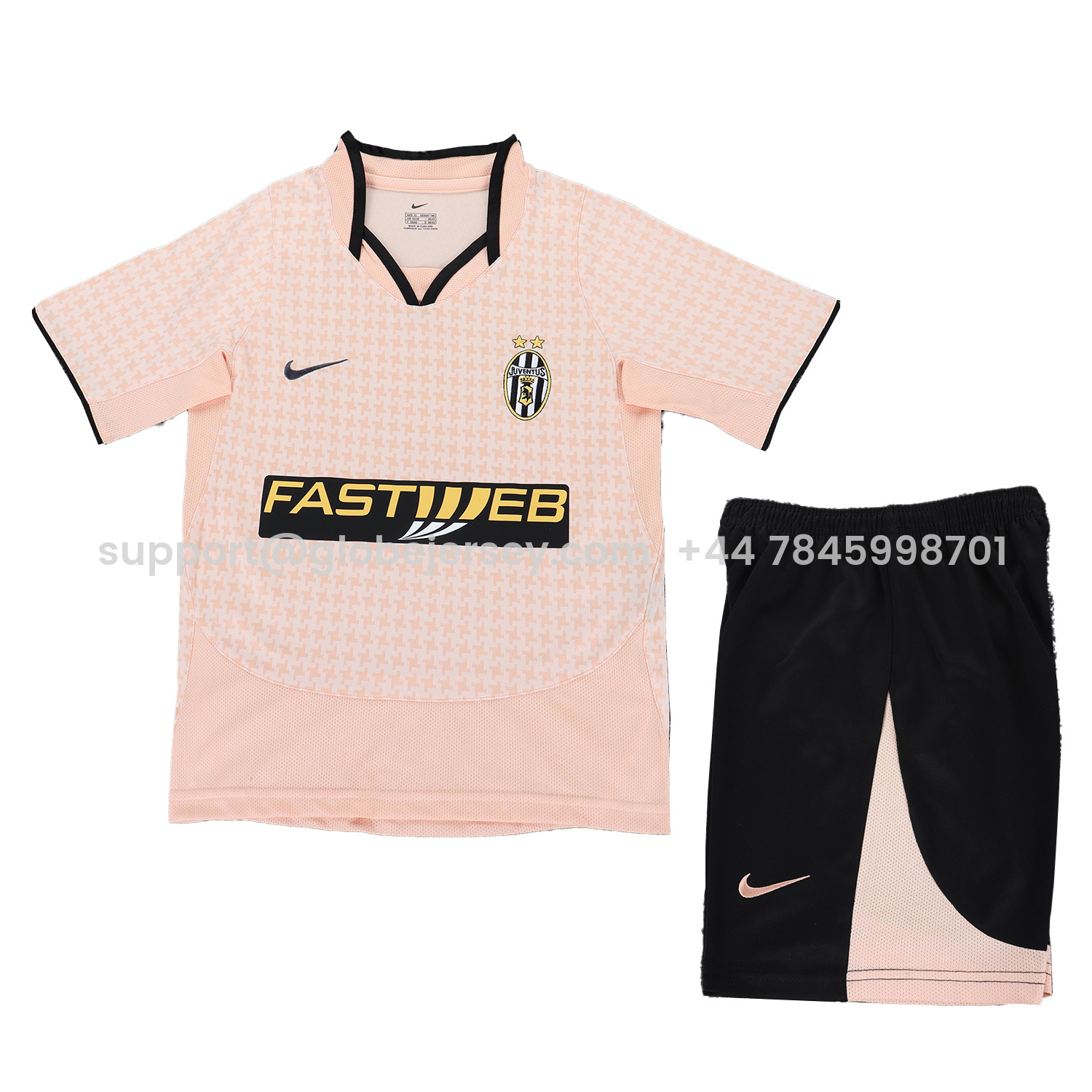 GlobeJersey-Retro Juventus 2003-04 Away Kids Kit