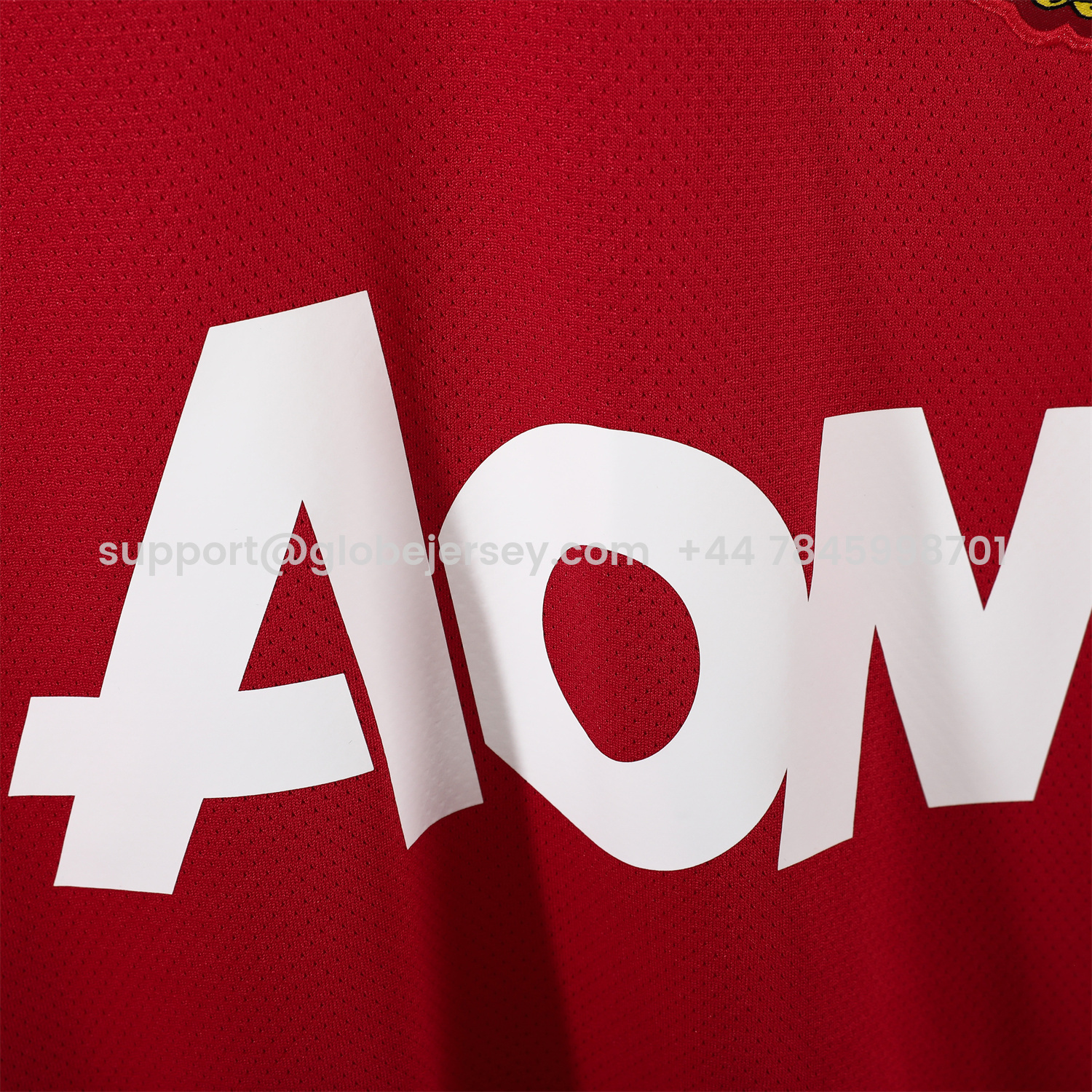 GlobeJersey-Retro Manchester United 2011-12 Home Jersey