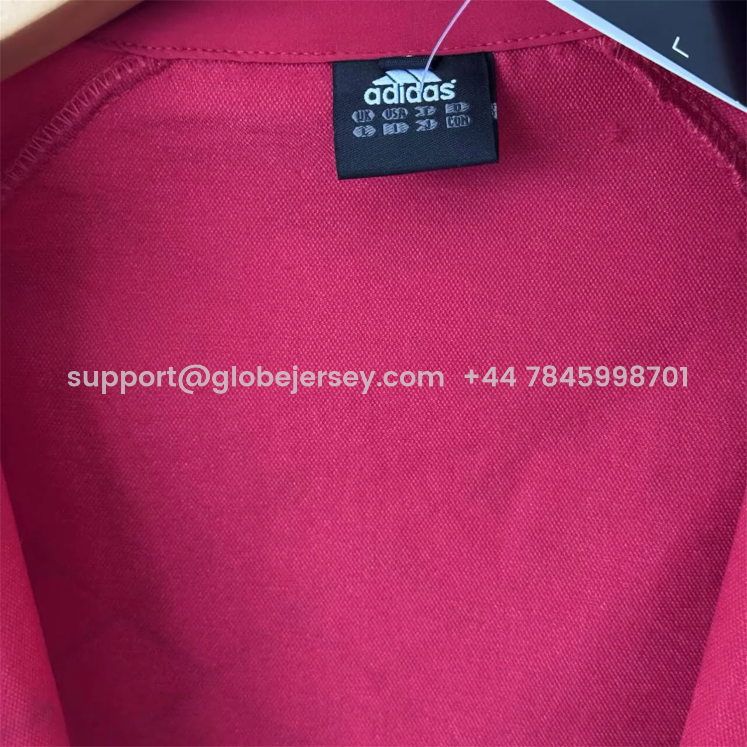 GlobeJersey-Spain 2026 Windbreaker Training Set - Red Top and Black Pants