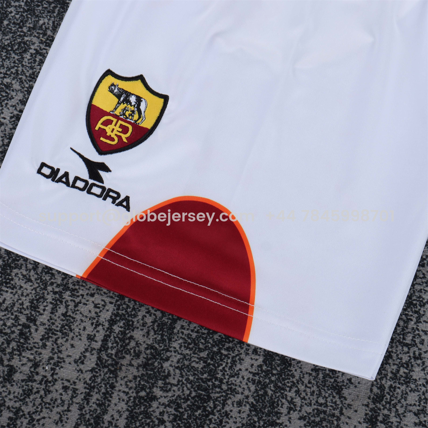 GlobeJersey-Retro Roma 1999-00 Home Kids Kit