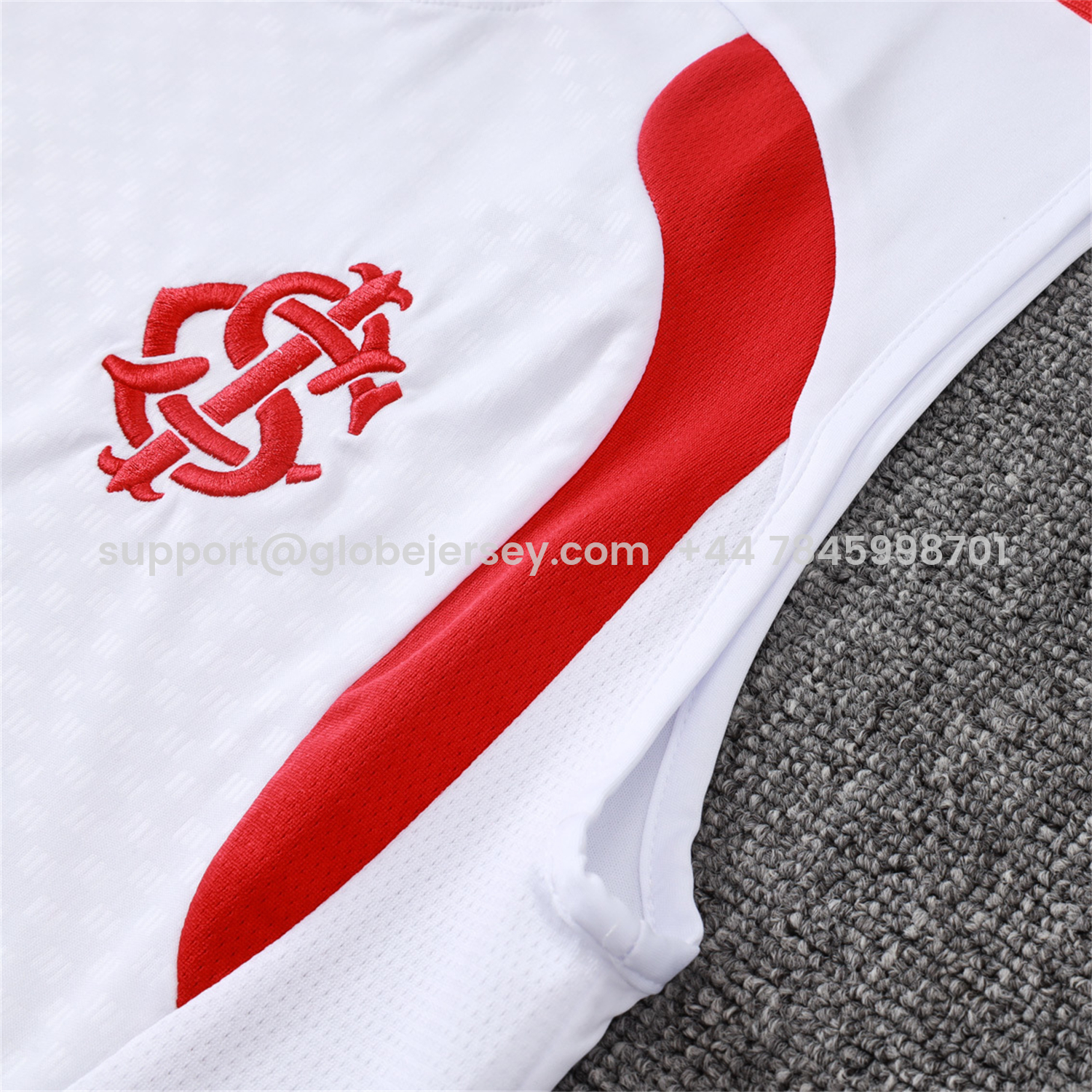 GlobeJersey-SC Internacional 2026 Vest Training Set - White Vest and Red Shorts