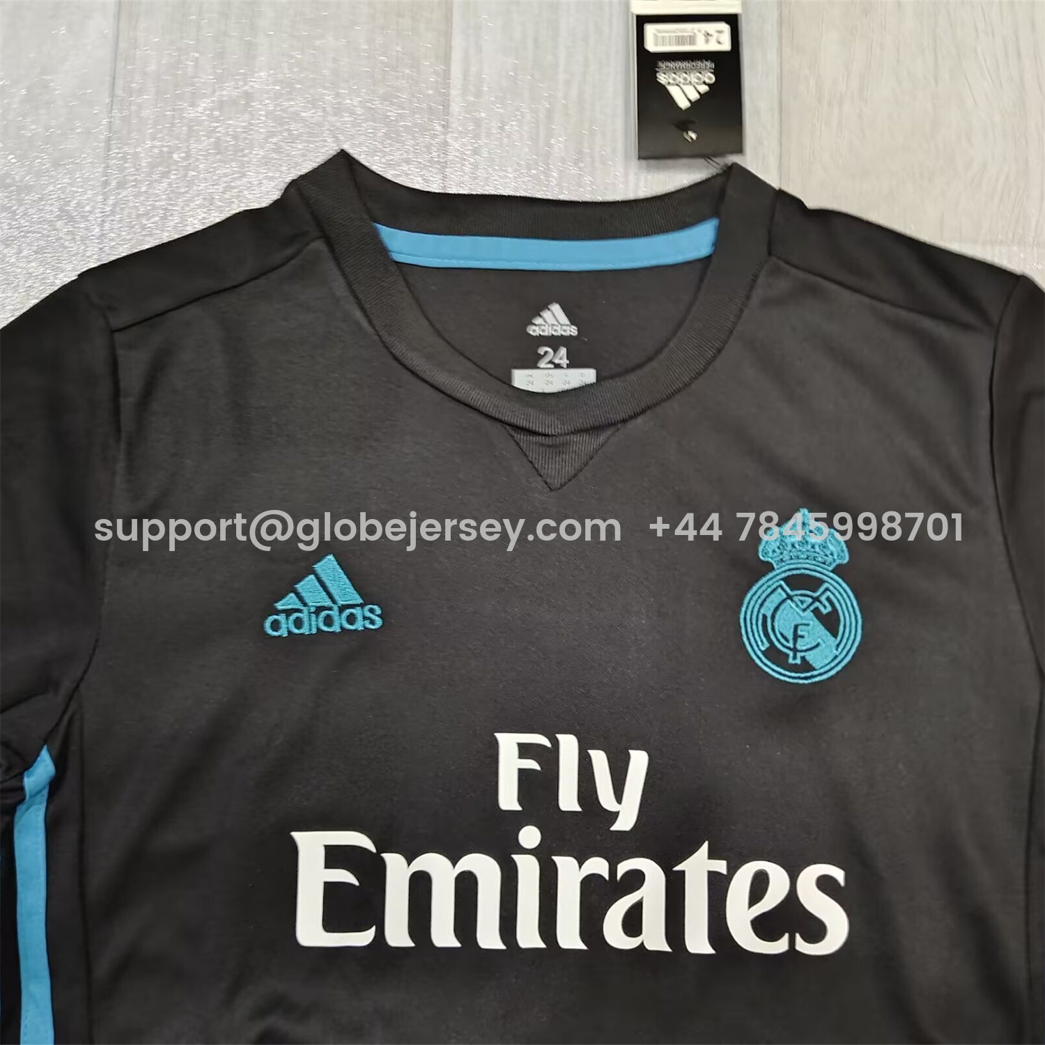 GlobeJersey-Retro Real Madrid 2017-18 Away Black Kids Kit
