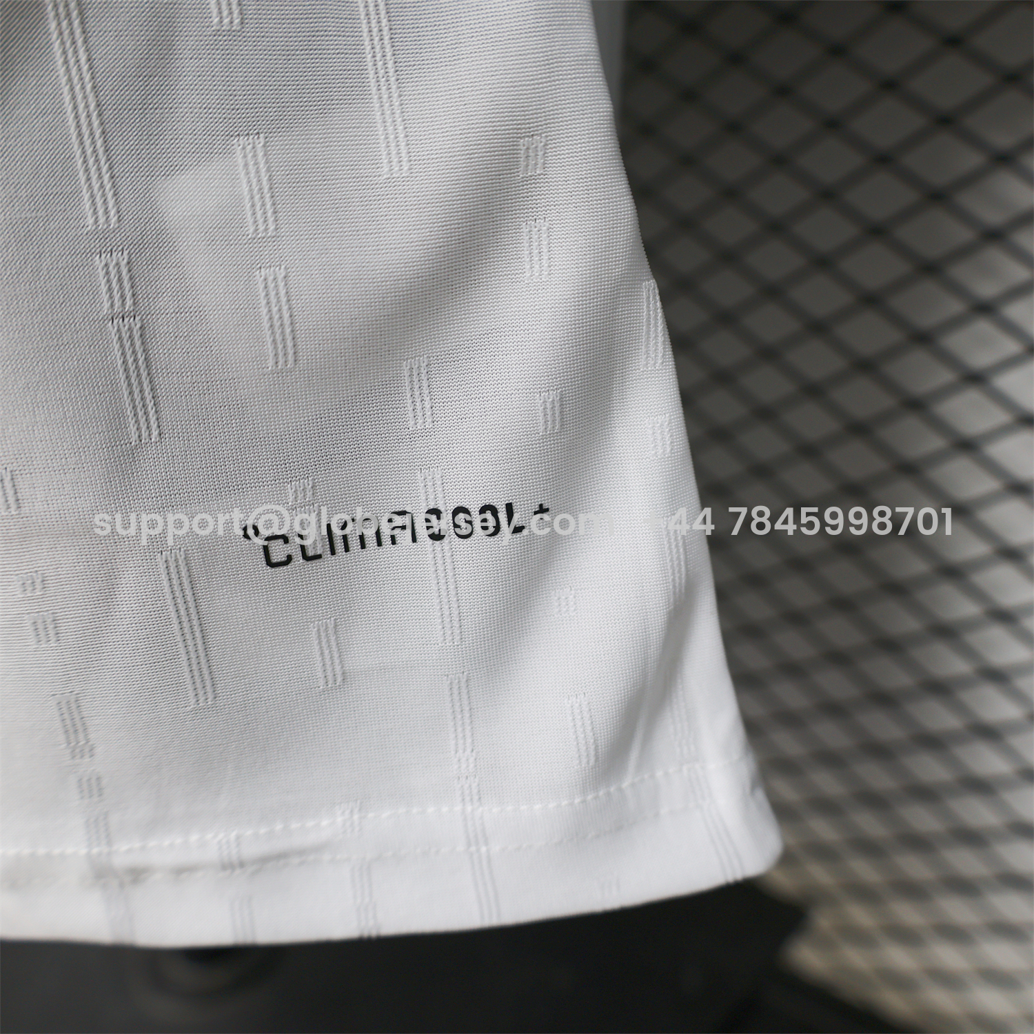 GlobeJersey-Manchester United 26-27 Snapdragon White Special Jersey - Player Version