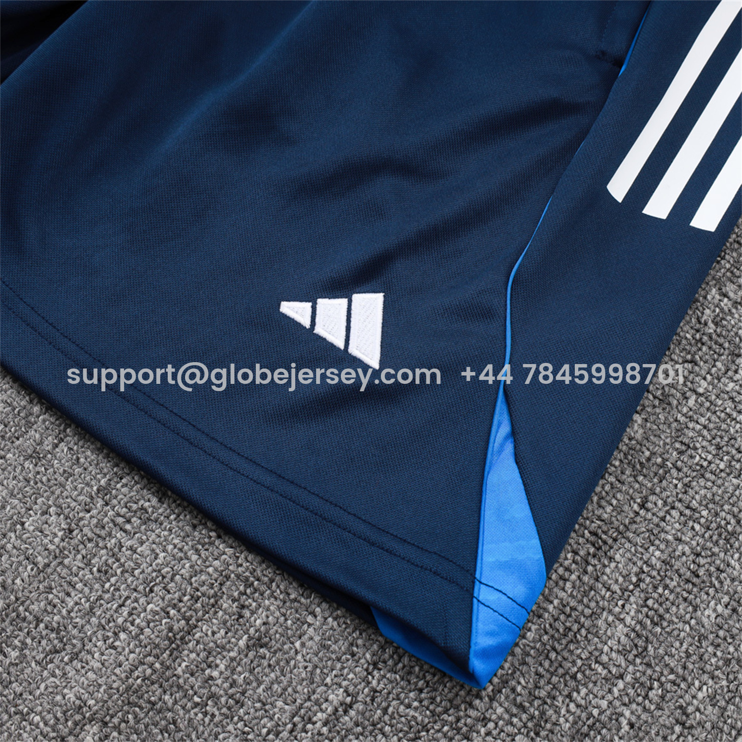 GlobeJersey-Real Madrid 25-26 Short-Sleeve Training Set - Royal Blue Vest & Shorts