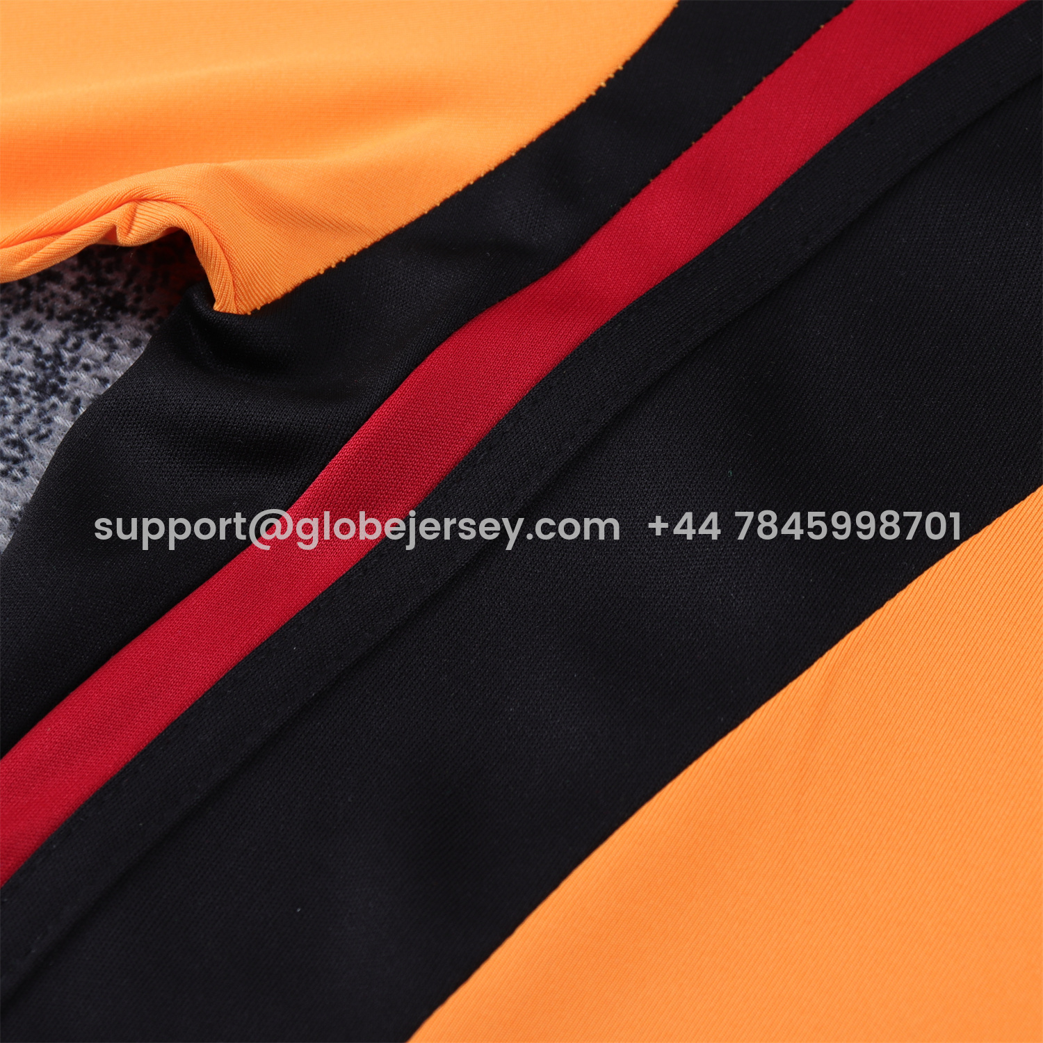 GlobeJersey-Retro Roma 2005-06 Home Kids Kit