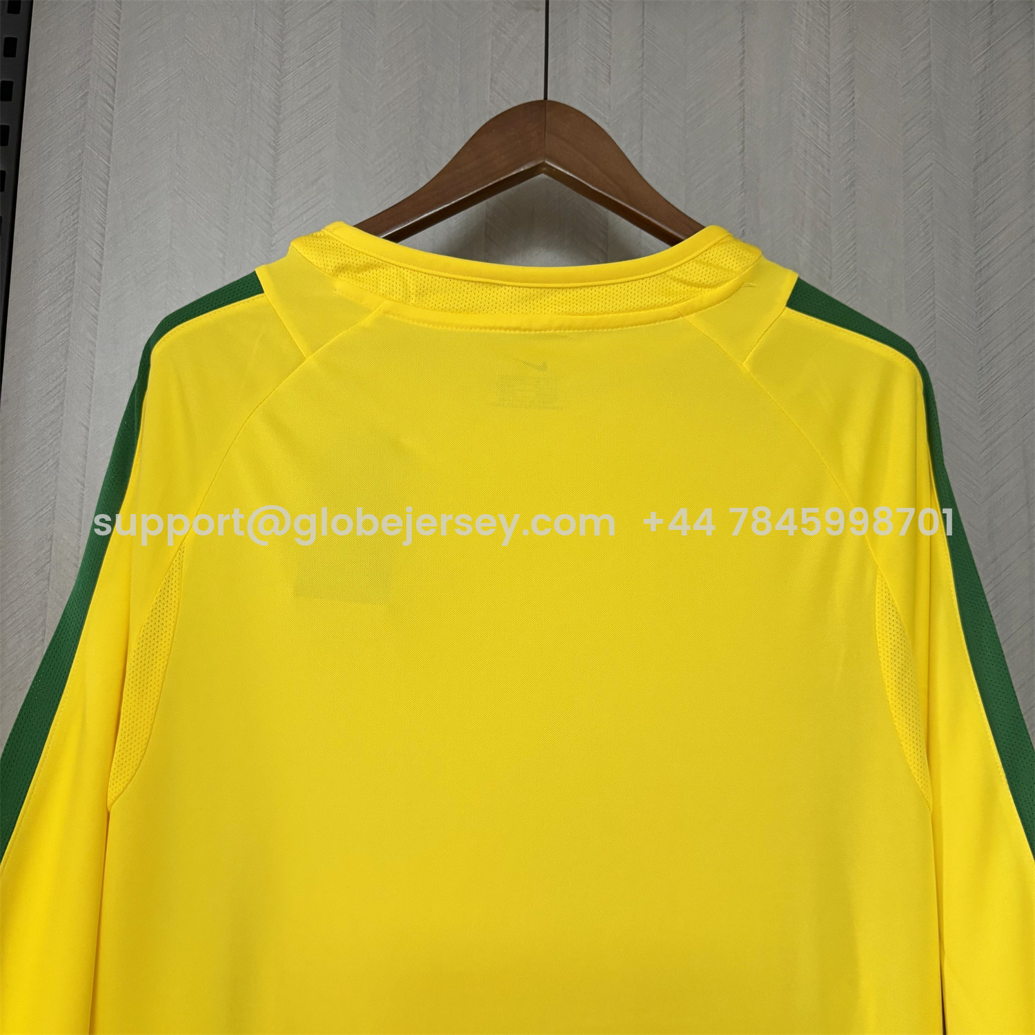 GlobeJersey-Retro Brazil 2002 Home Long Sleeves Jersey