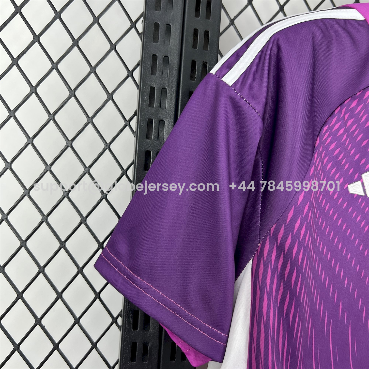 GlobeJersey-Bayern Munich 25-26 Purple Goalkeeper Jersey - Fans Version