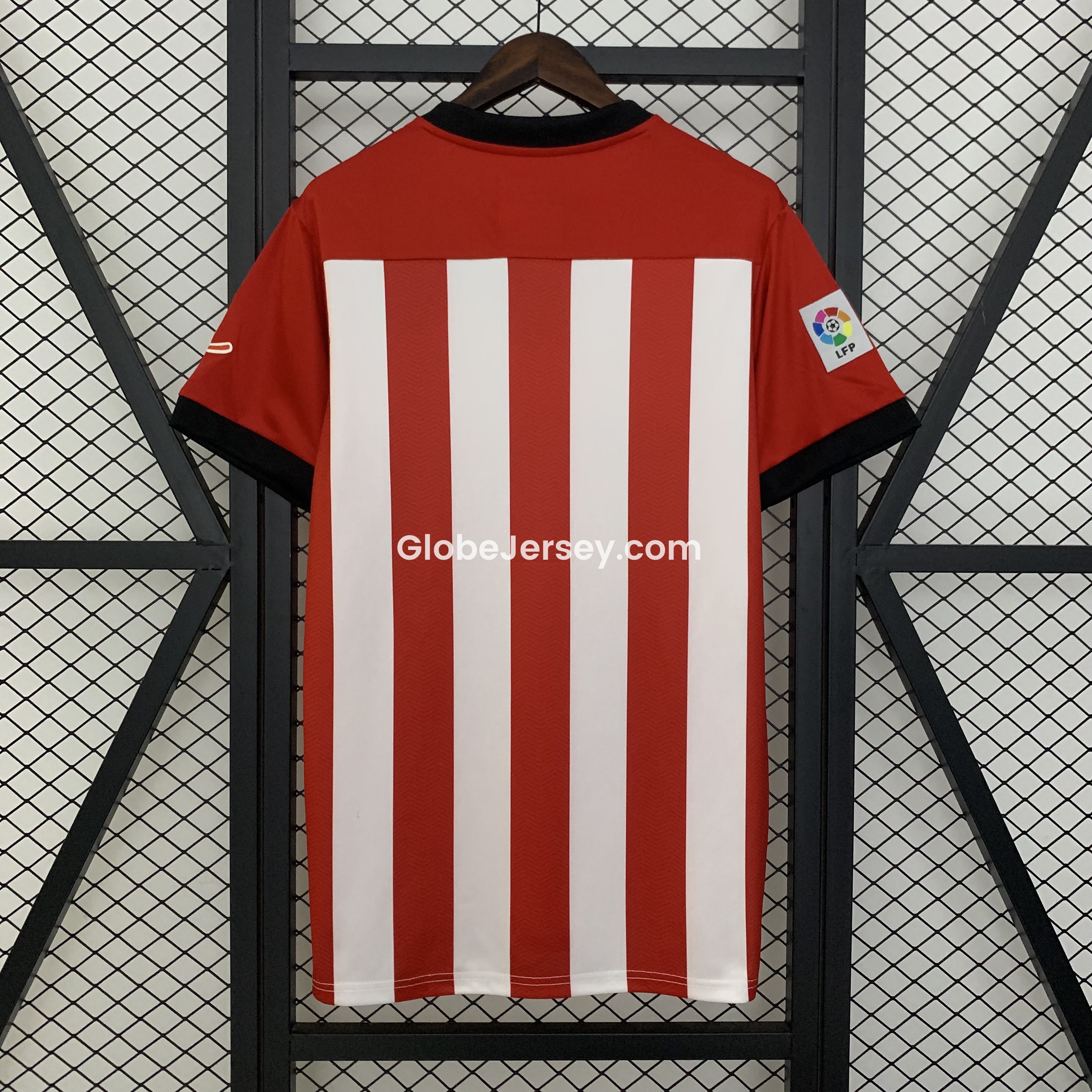 GlobeJersey-Retro Athletic Bilbao 2011-12 Home Jersey