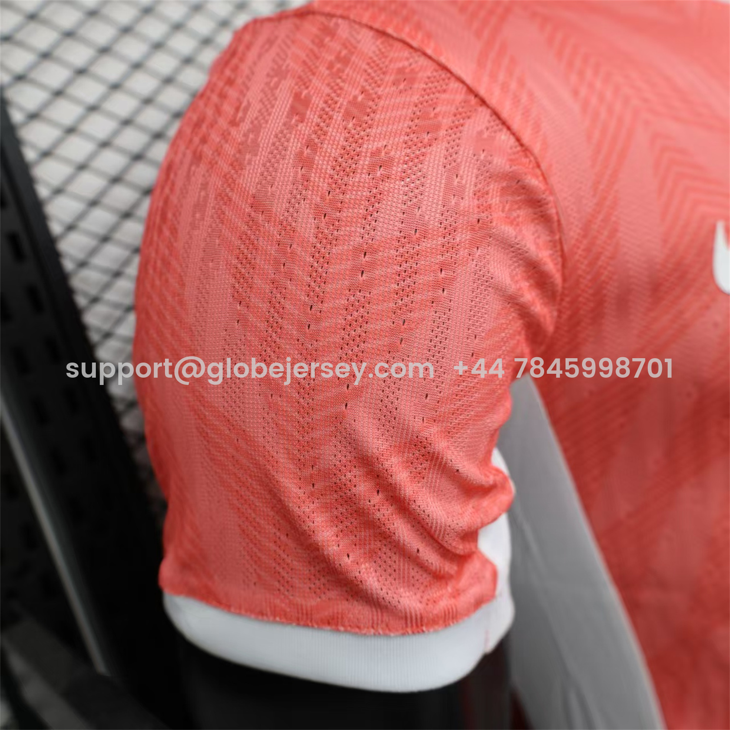 GlobeJersey-Barcelona 25-26 Pink & White Special Jersey - Player Version