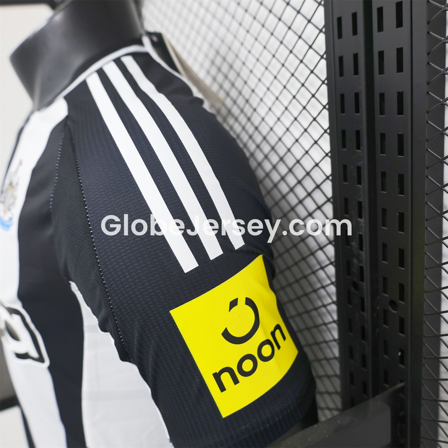 GlobeJersey-Newcastle United 2025 CARABAO CUP FINAL Home Jersey - Player Version