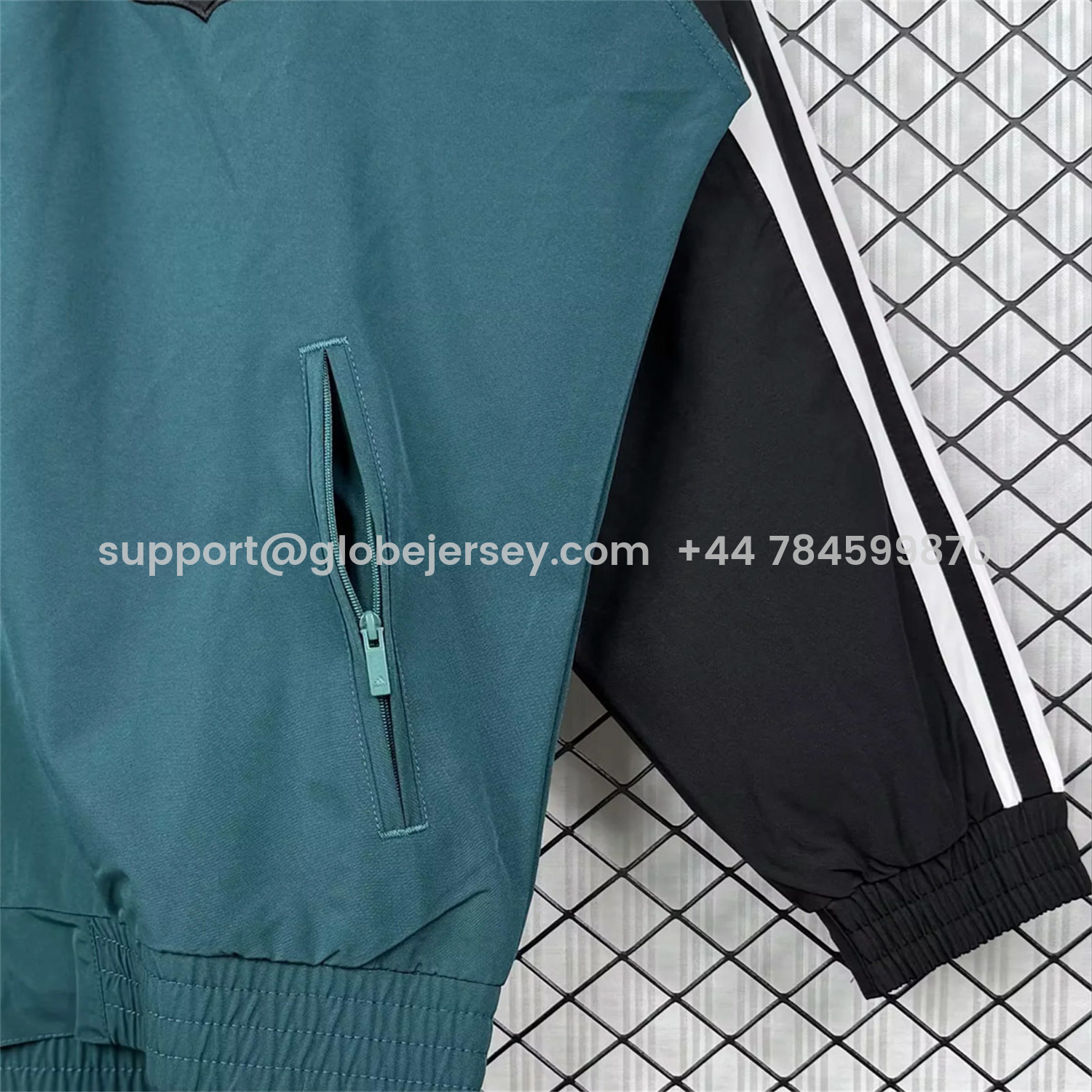 GlobeJersey-Retro Liver.pool 1995-96 Green And Black Windbreaker