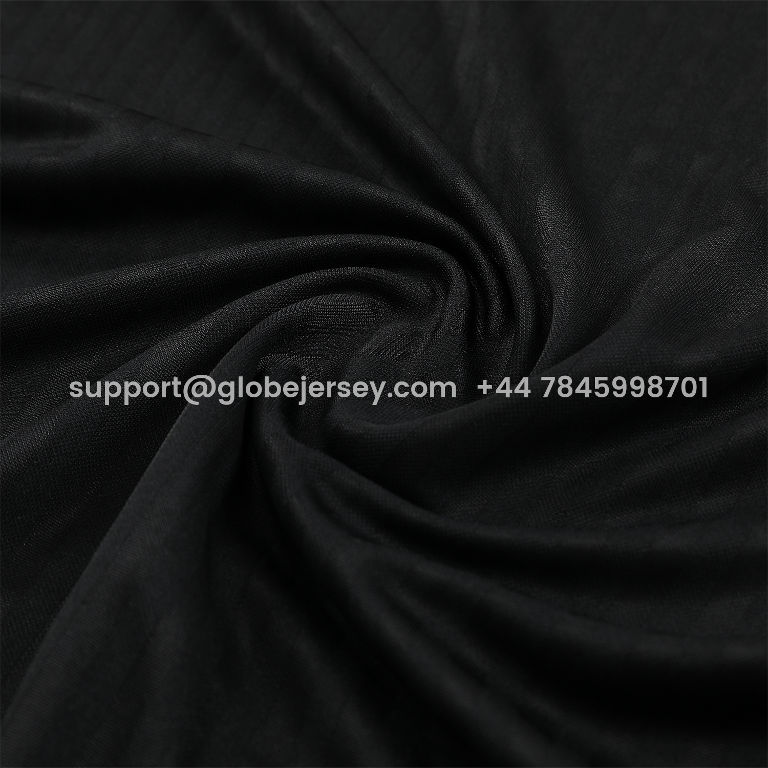 GlobeJersey-Manchester United 25-26 Short-Sleeve Training Set - Red Lines Black Top & Black Shorts