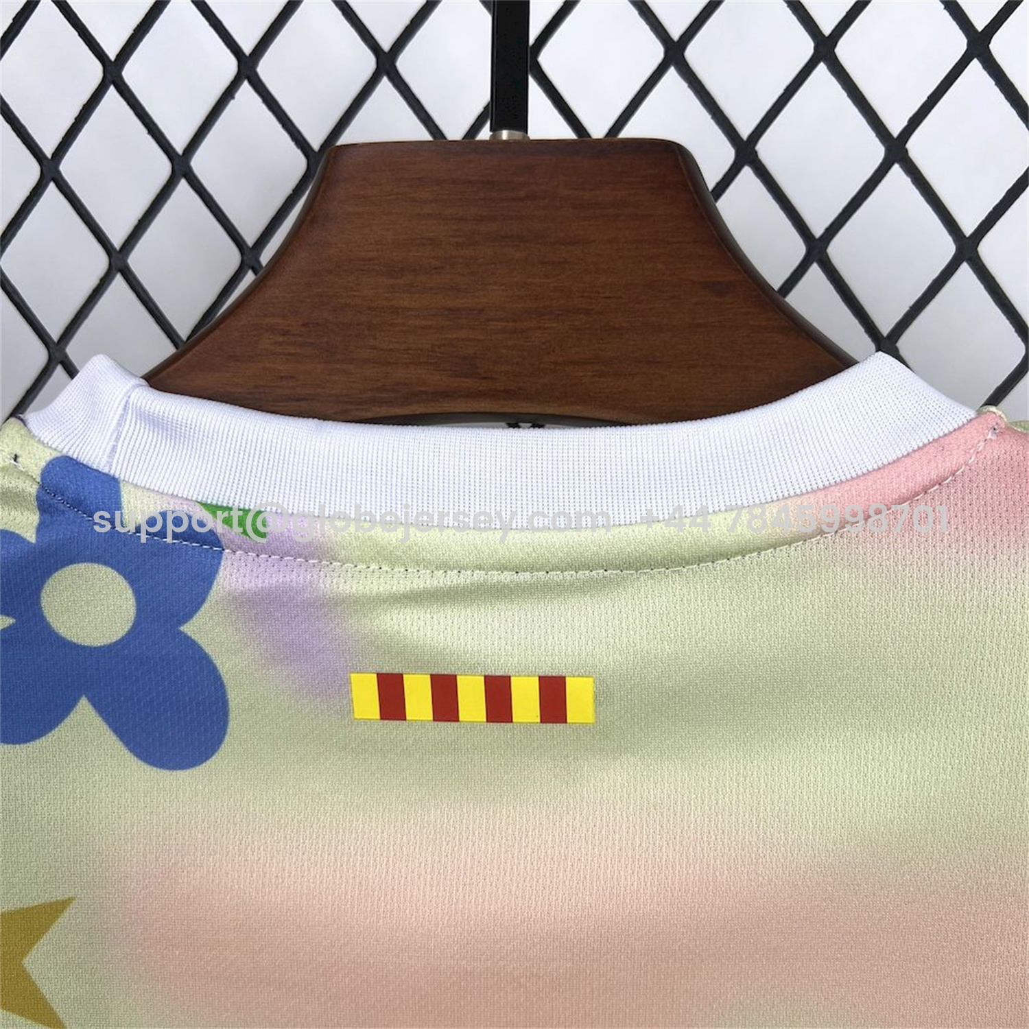 GlobeJersey-Barcelona 25-26 Stars And Flowers Pink Special Kids Kit