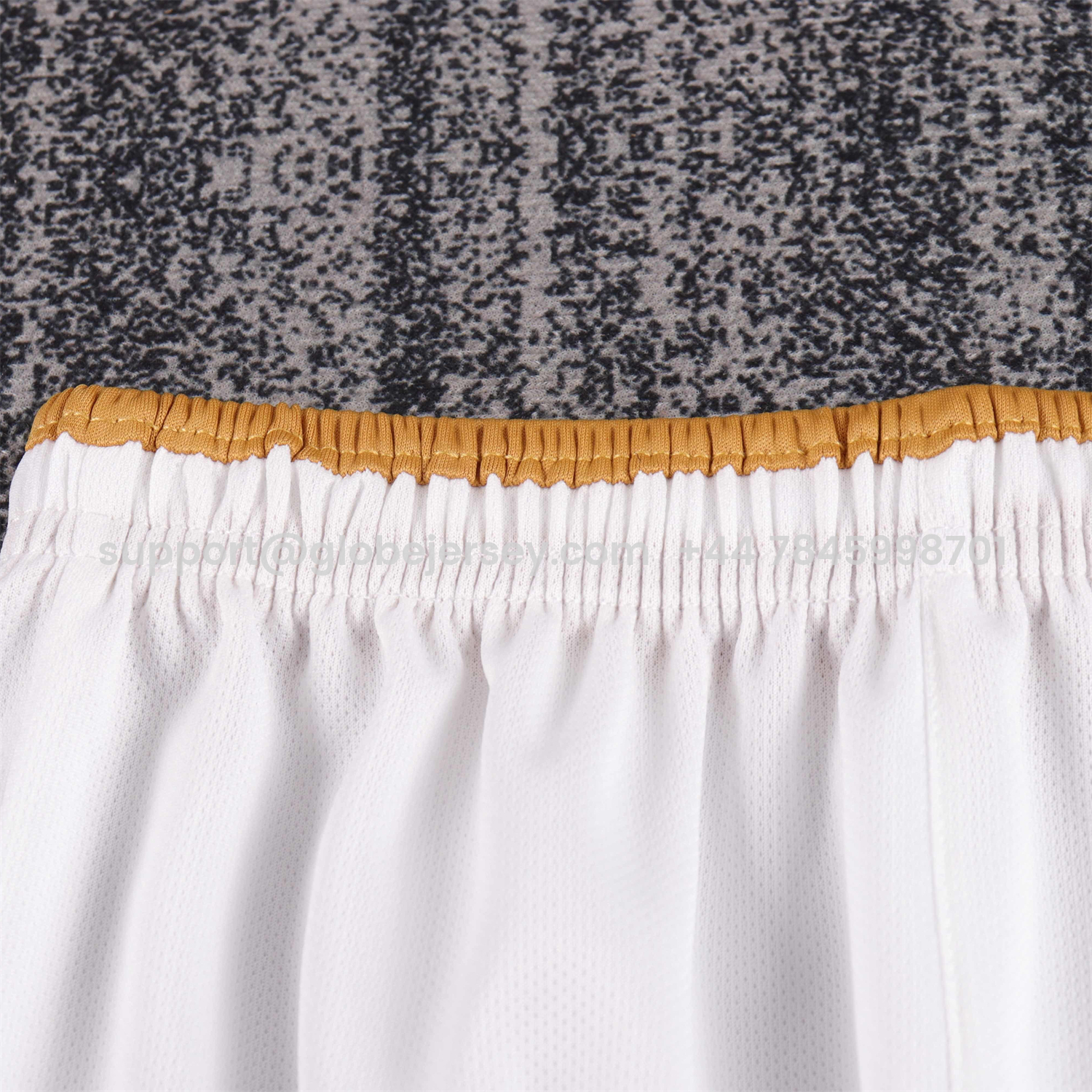 GlobeJersey-Retro Italy 1996 Home Kids Kit