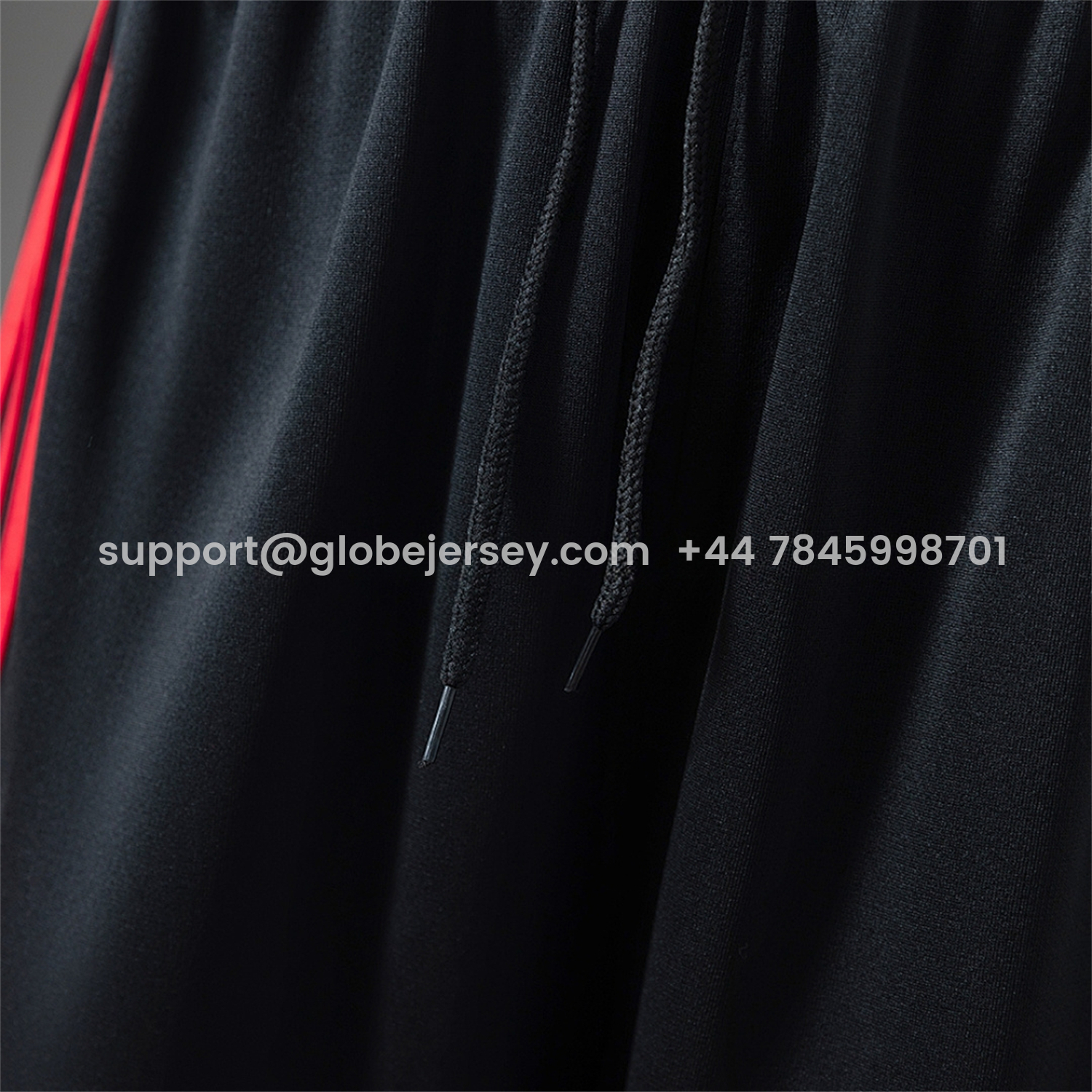 GlobeJersey-Retro AC Milan 2006-07 Home Shorts