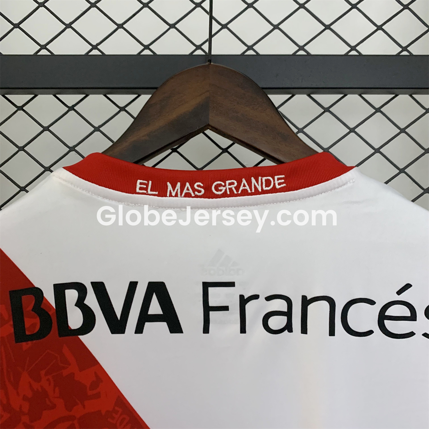 GlobeJersey-Retro River Plate 2013-14 Home Jersey