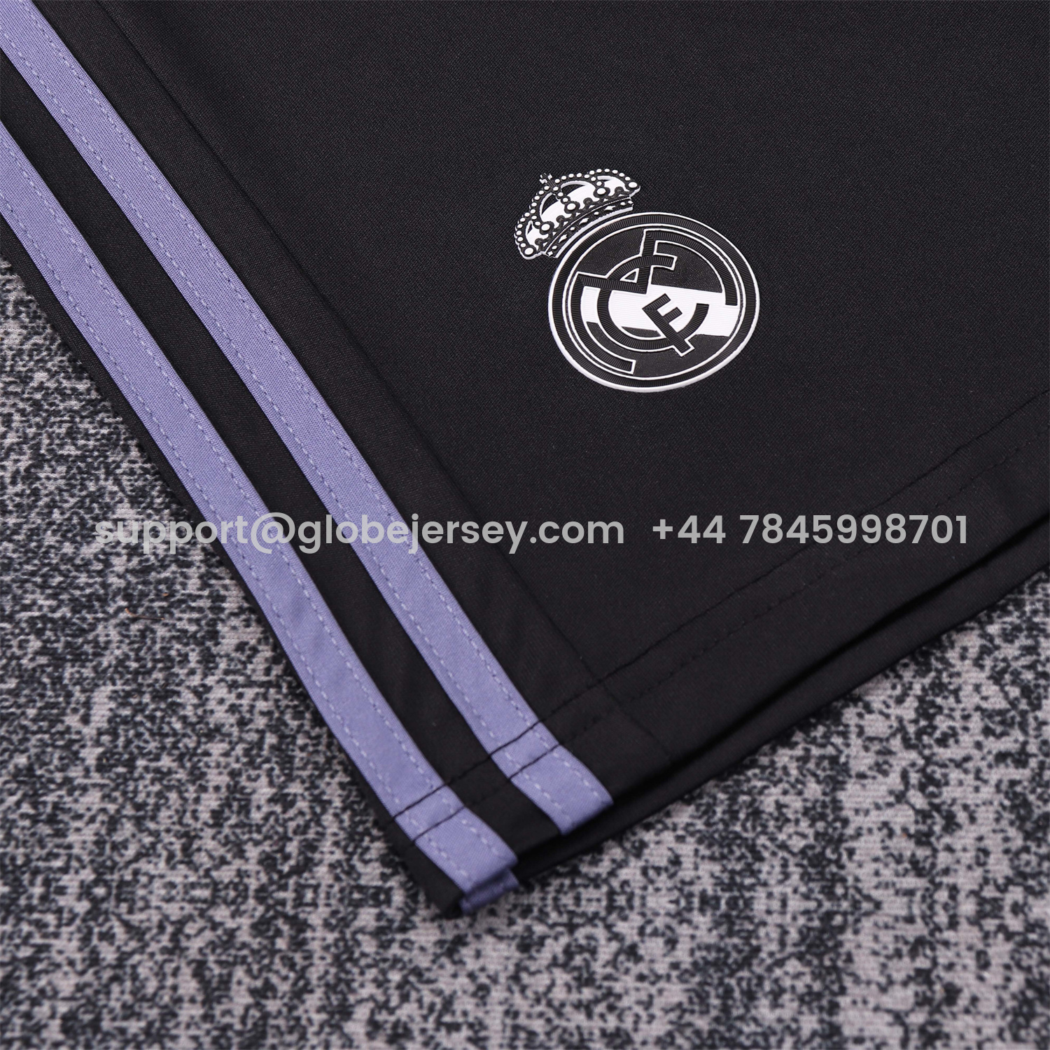 GlobeJersey-Retro Real Madrid 2016-17 Third Kids Kit
