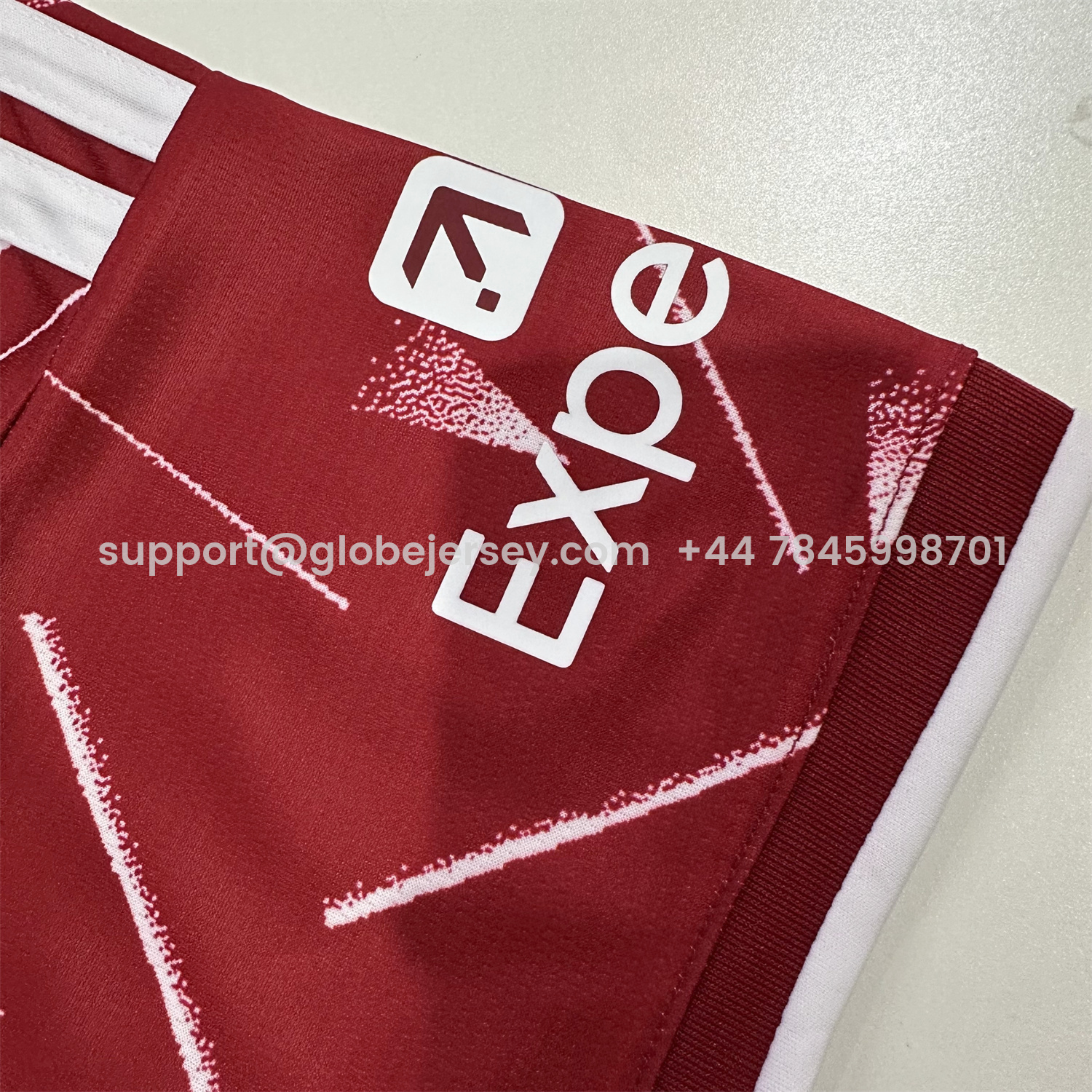 GlobeJersey-Liver.pool 26-27 Home Jersey - Fans Version