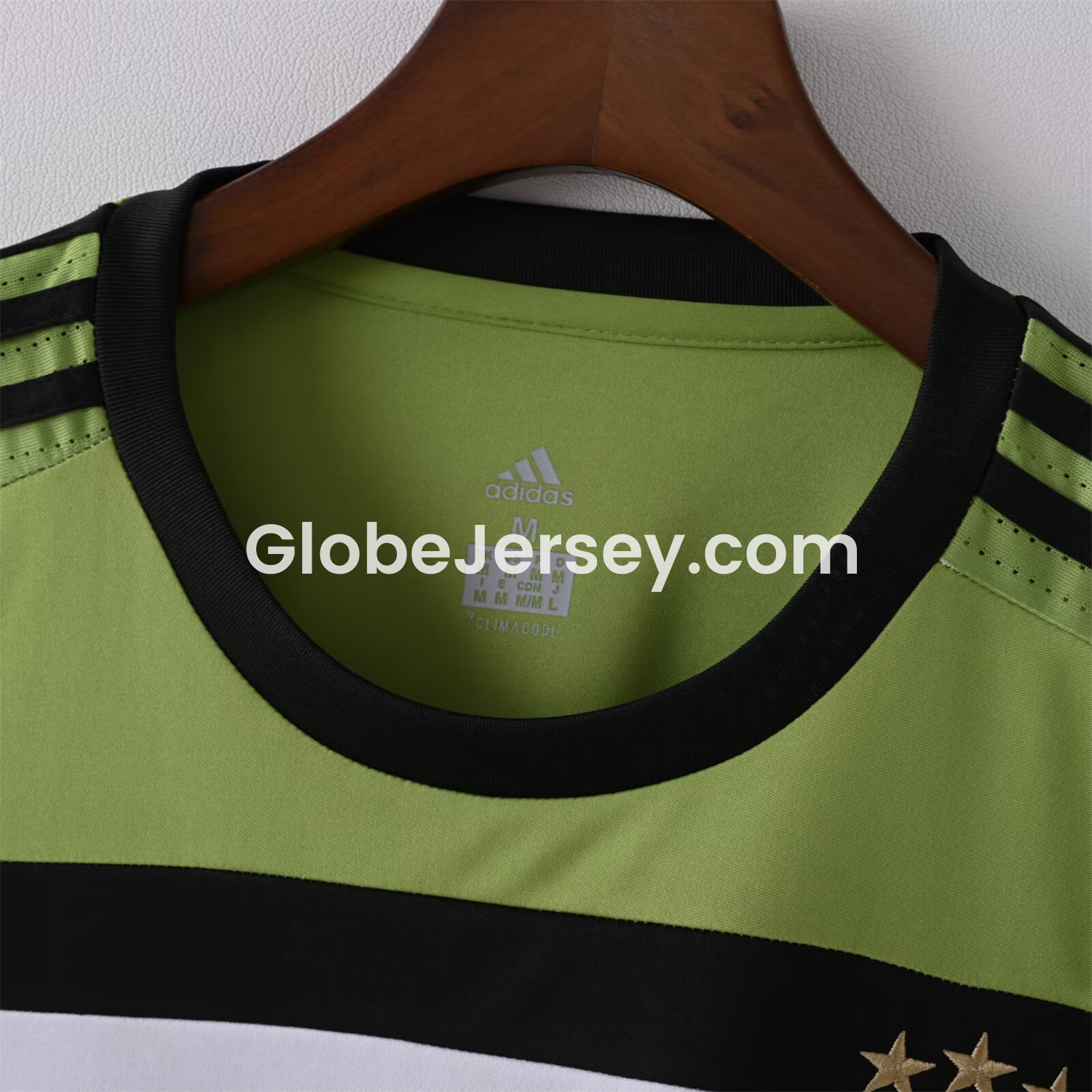 GlobeJersey-Retro Juventus 2017-18 Third Jersey