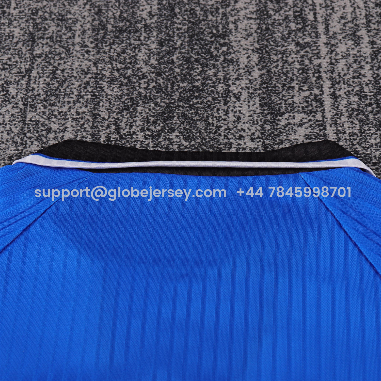 GlobeJersey-Retro Manchester United 1996-98 Away Kids Kit