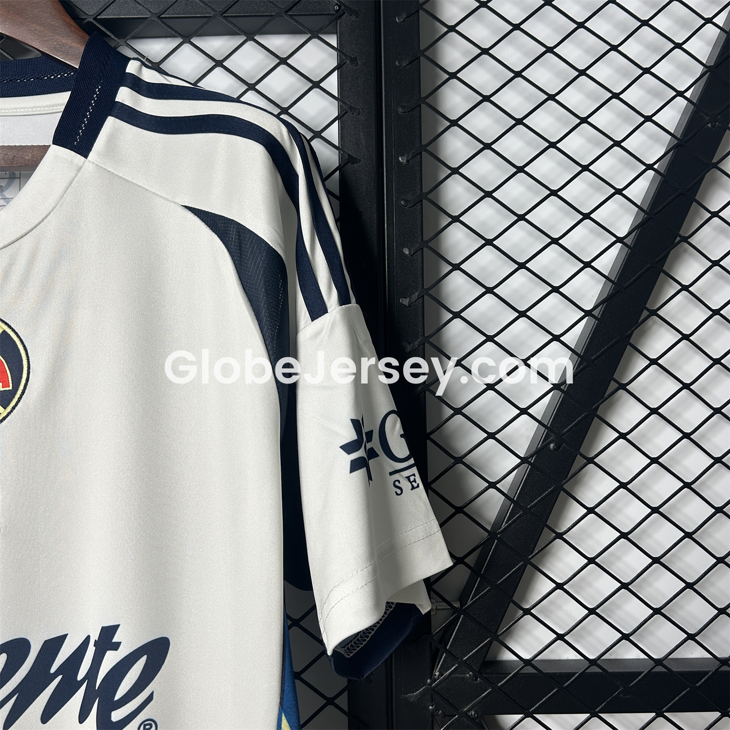 GlobeJersey-Club América 25-26 White Throwback Trefoil Special Edition Jersey - Fans Version