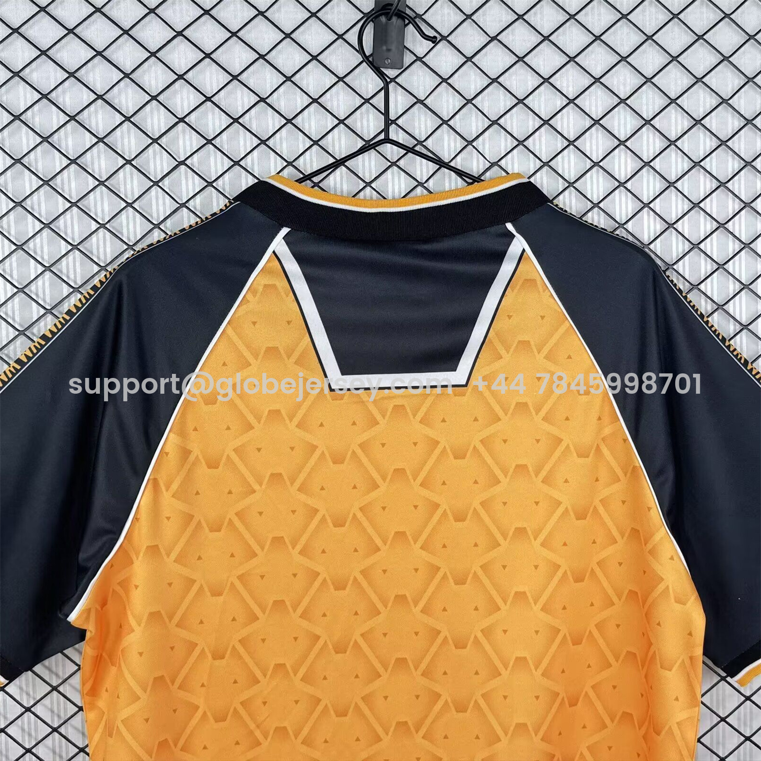 GlobeJersey-Retro Wolverhampton Wanderers Wolves 1996-98 Home Jersey