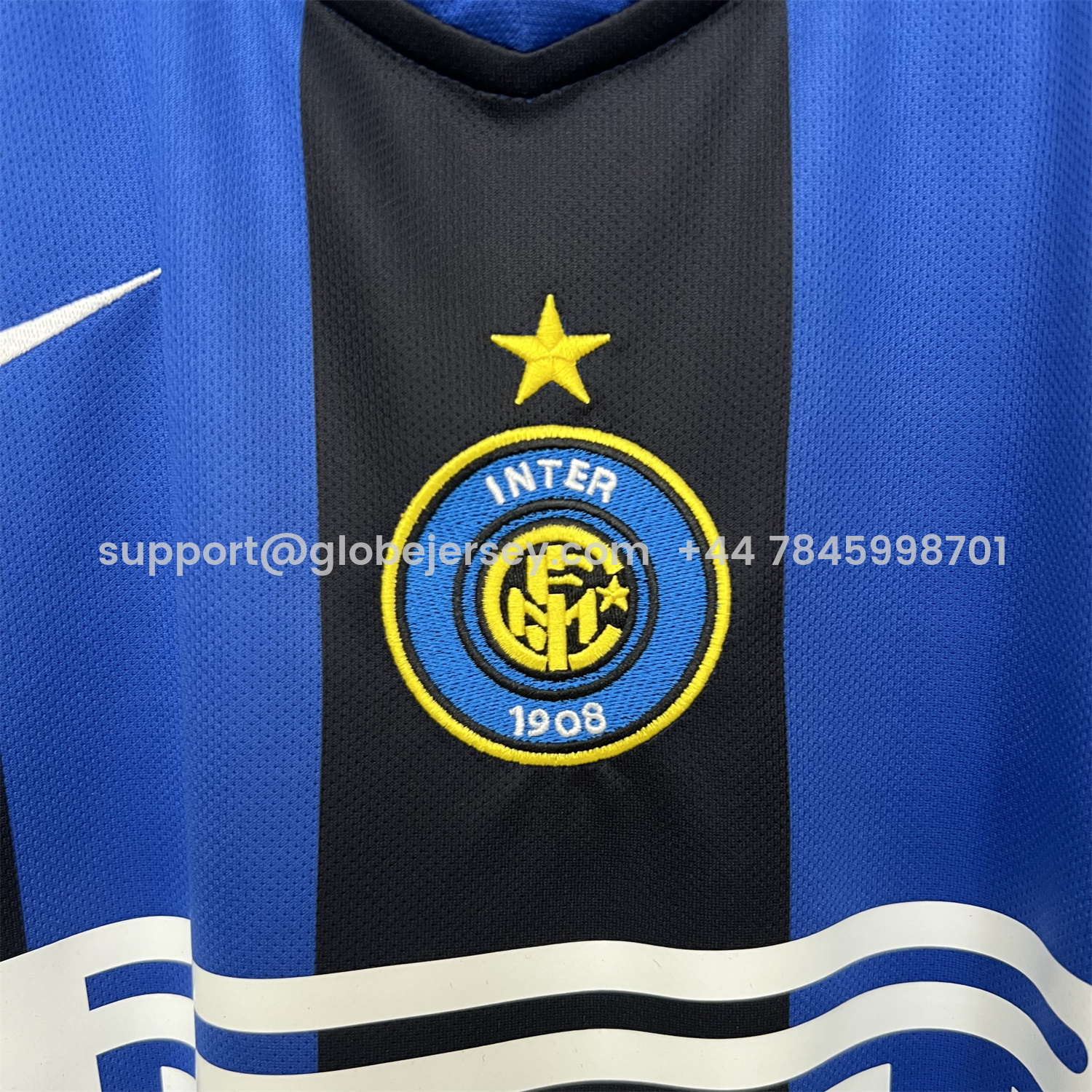 GlobeJersey-Retro Inter Milan 2004-05 Home Jersey