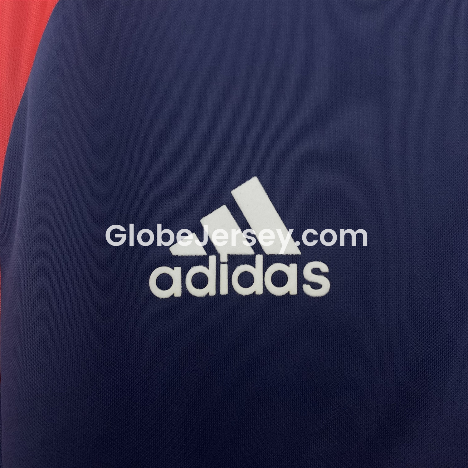 GlobeJersey-Retro Universidad De Chile 2001-02 Home Jersey