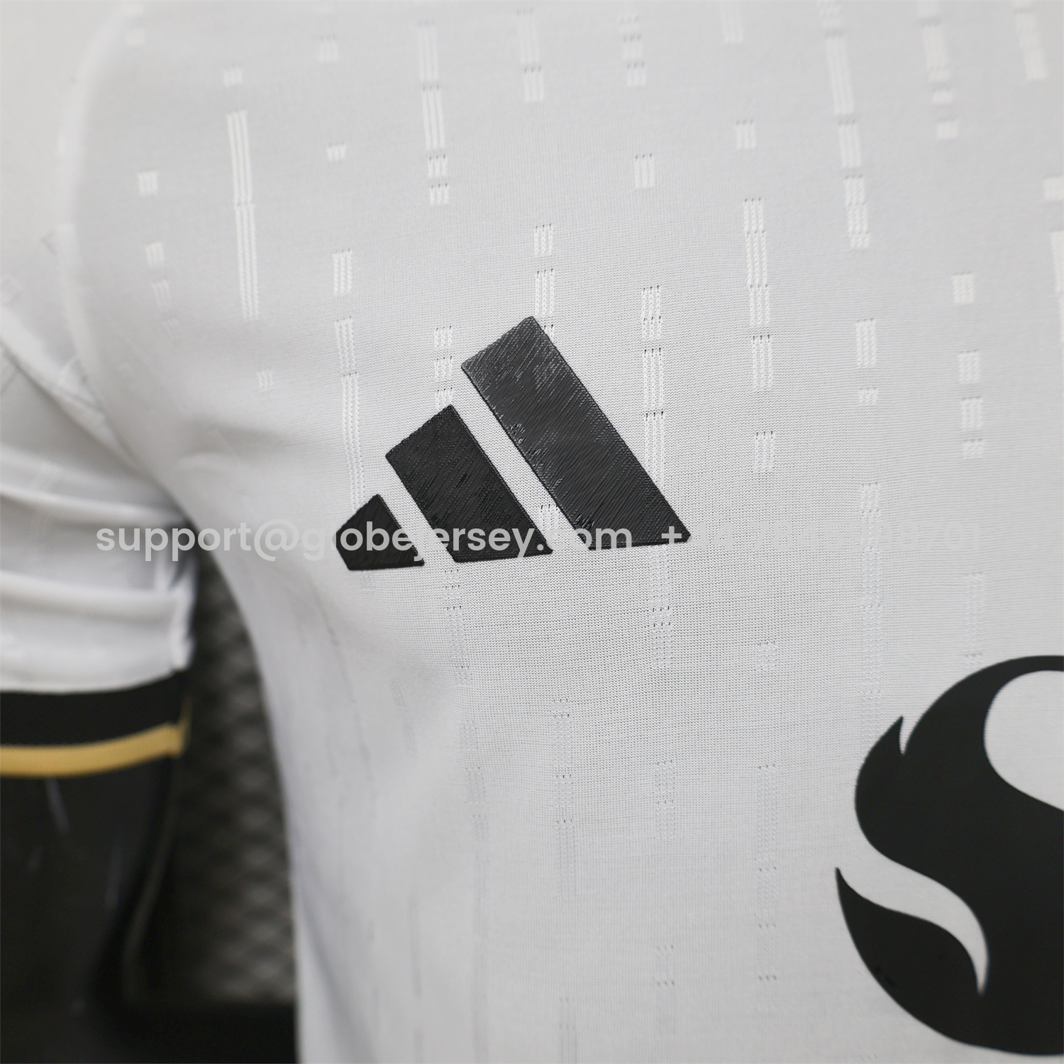 GlobeJersey-Manchester United 26-27 Snapdragon White Special Jersey - Player Version
