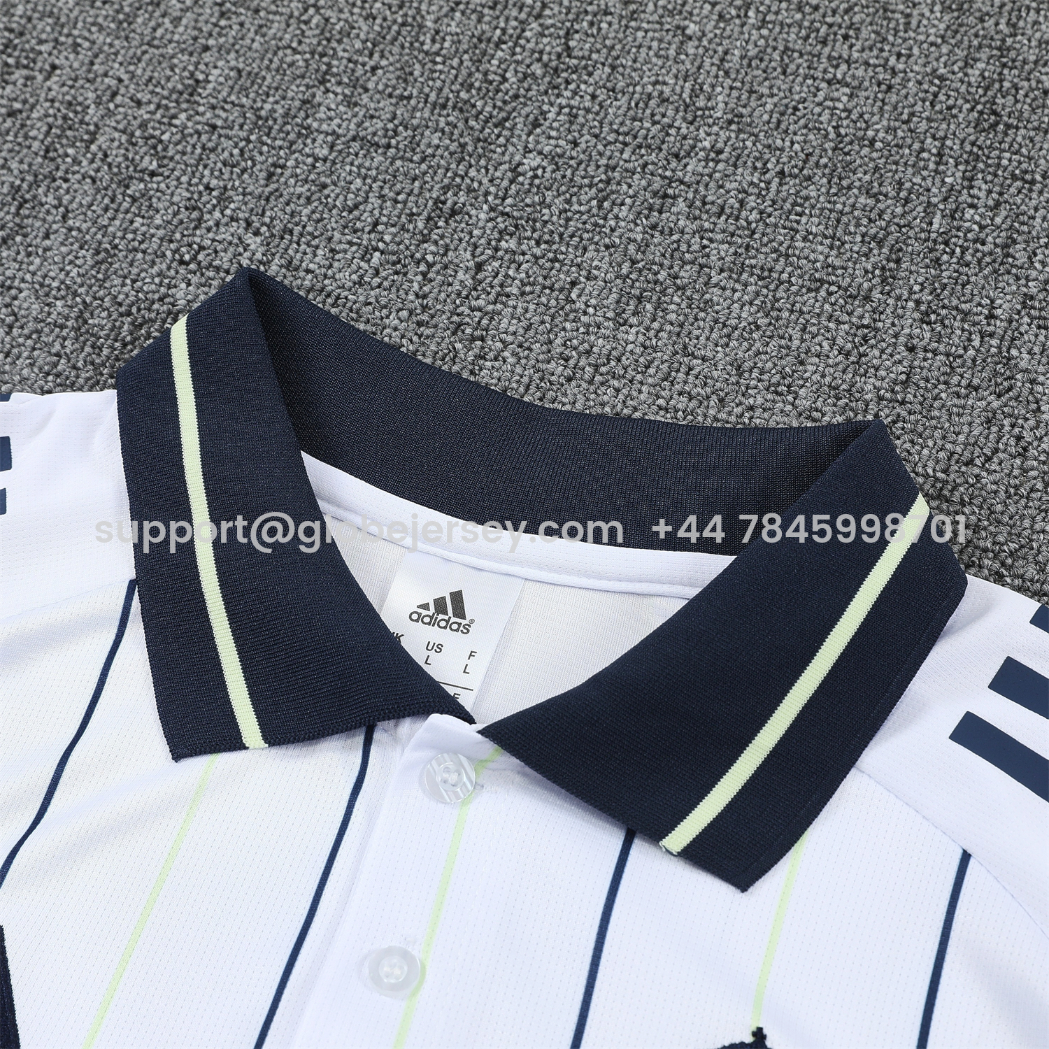 GlobeJersey-Real Madrid 25-26 POLO Short-Sleeve Training Set - Black Line White Top and Black Pants
