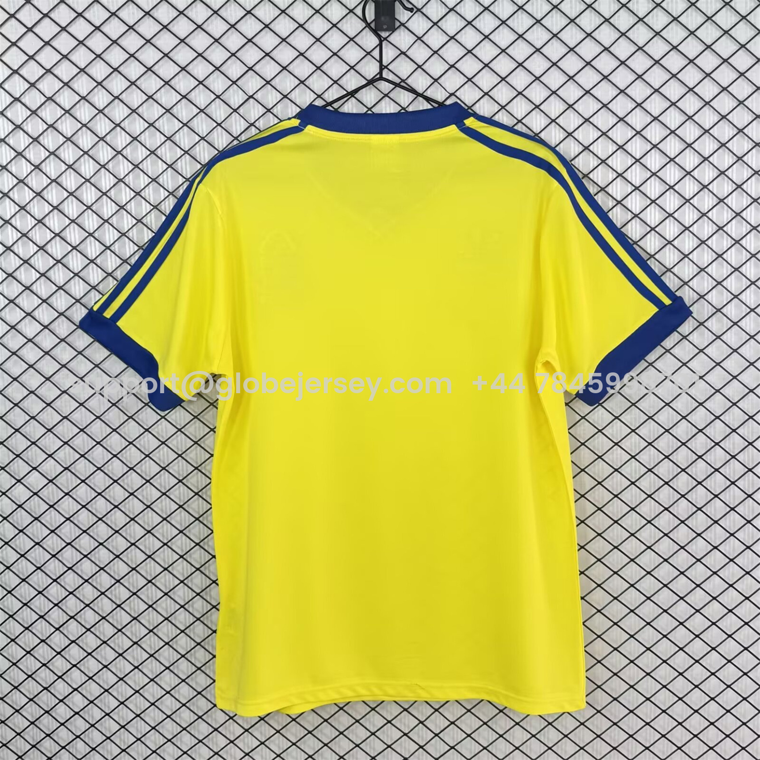 GlobeJersey-Retro Nottingham Forest 1977-80 Away Jersey