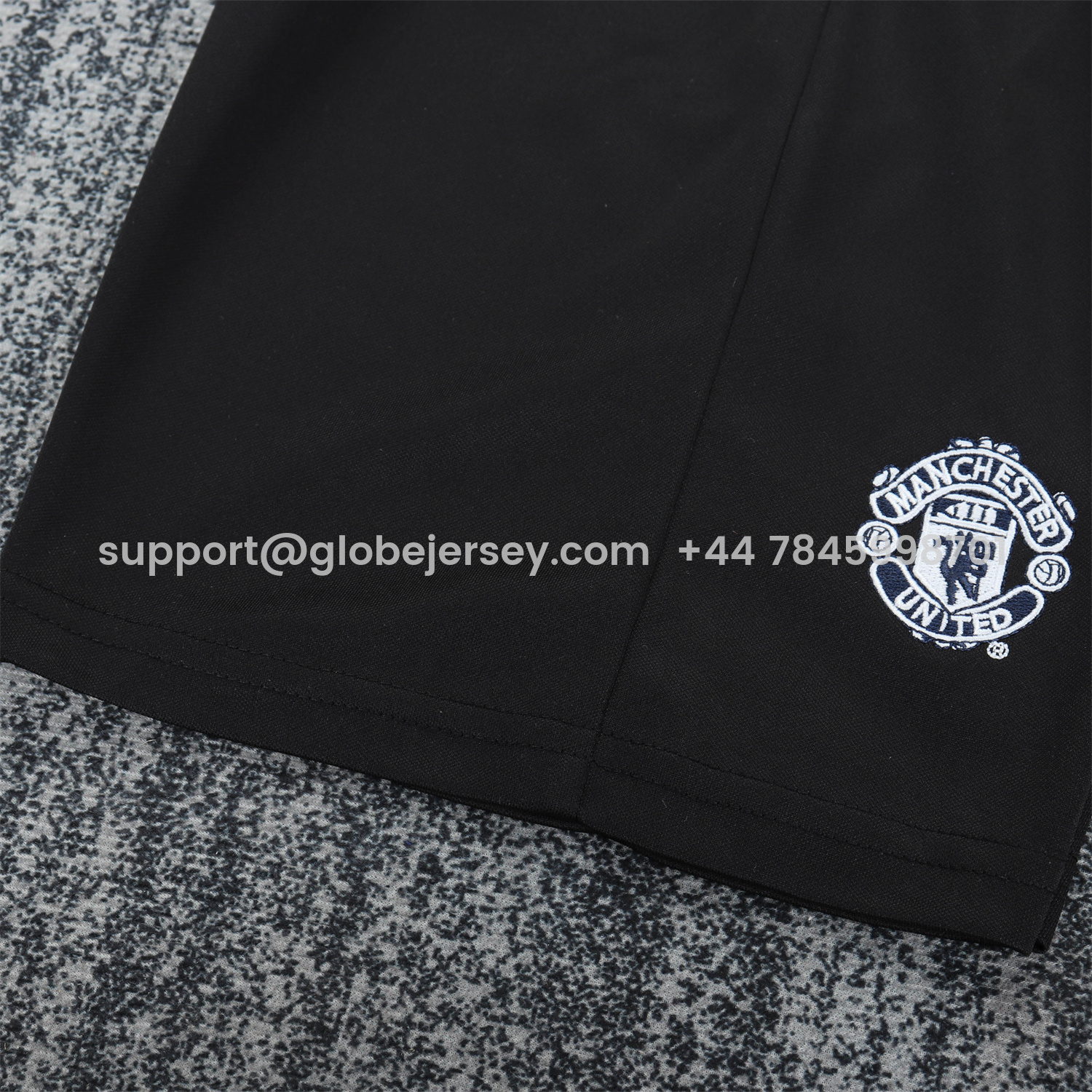 GlobeJersey-Retro Manchester United 1999-00 Away Kids Kit