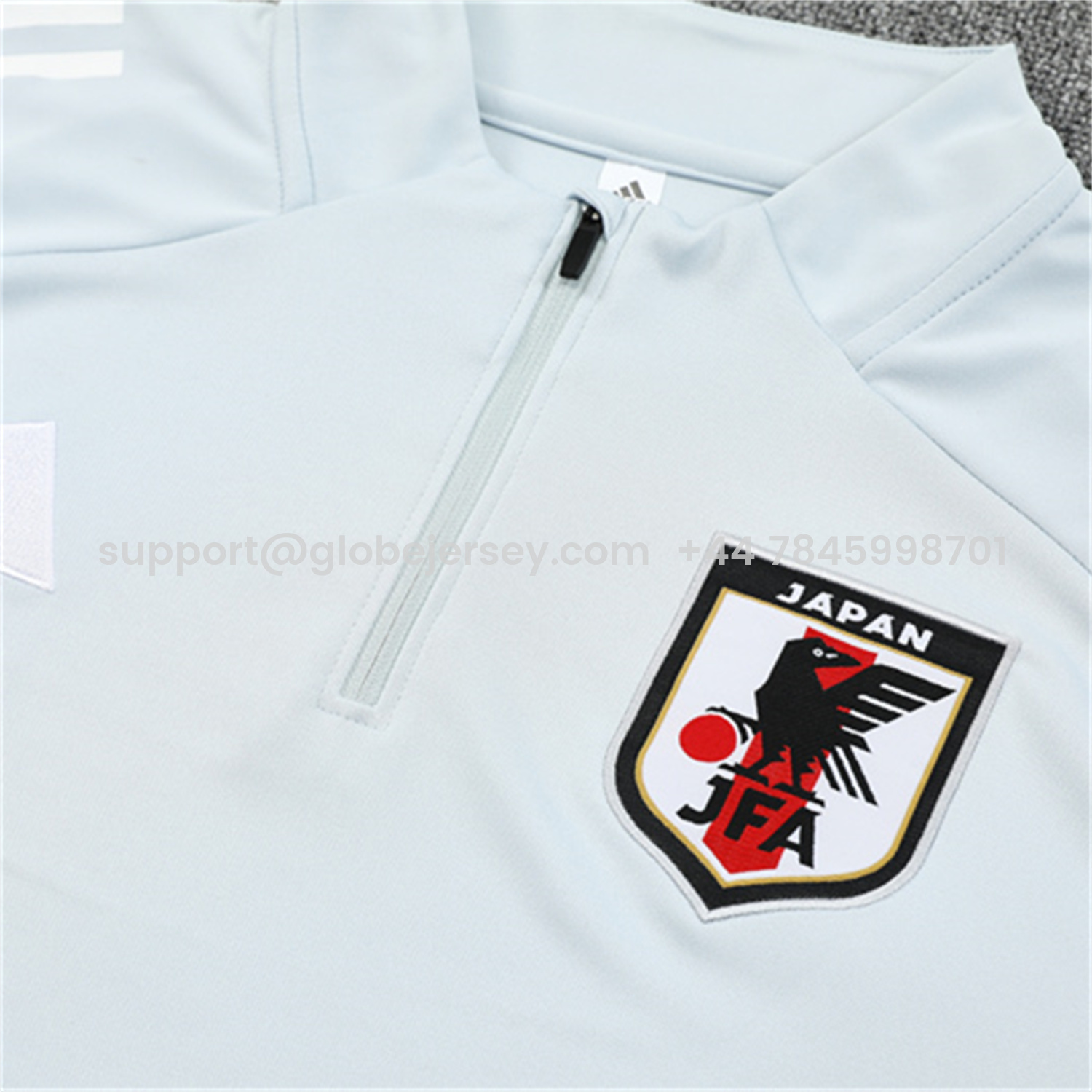 GlobeJersey-Japan 25-26 Long Sleeve Training Set - Light Grey Top and Black Pants