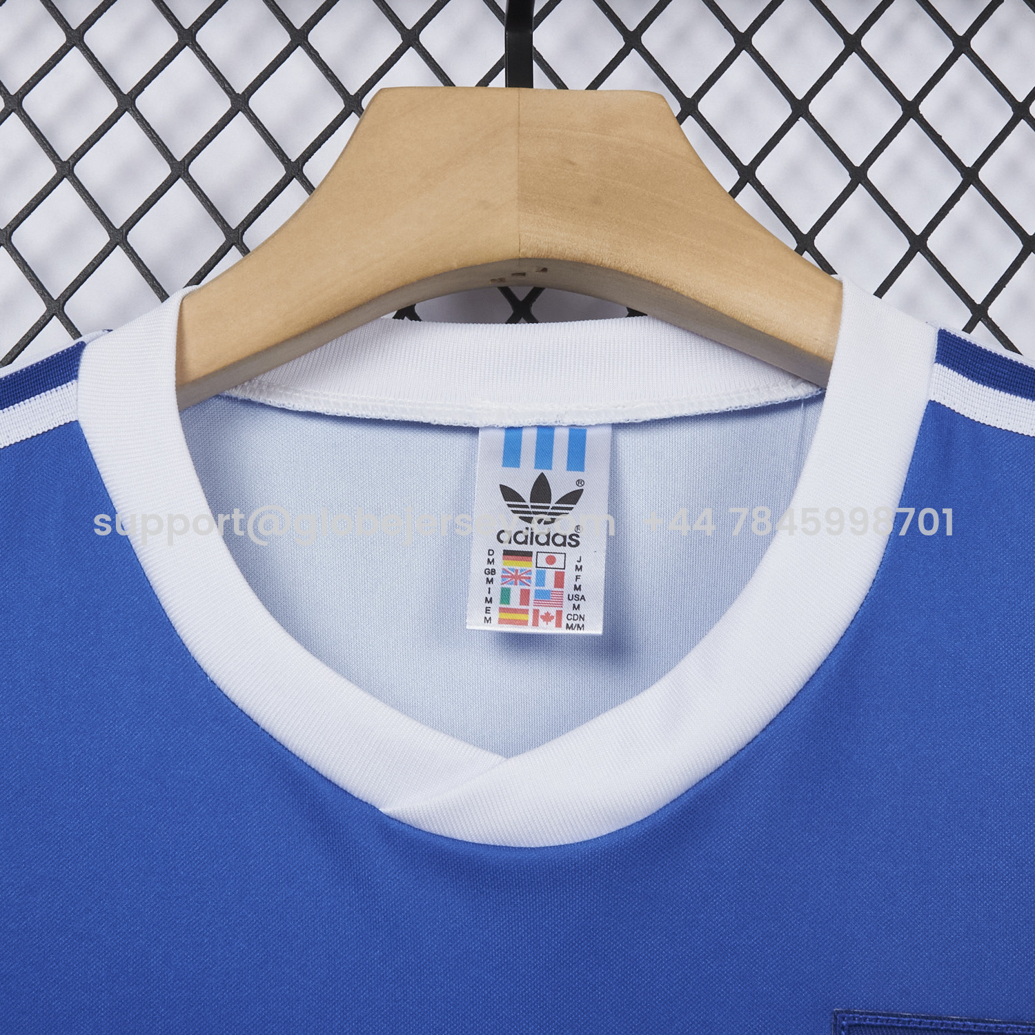 GlobeJersey-Retro Hamburger SV 1990-91 Away Blue Jersey