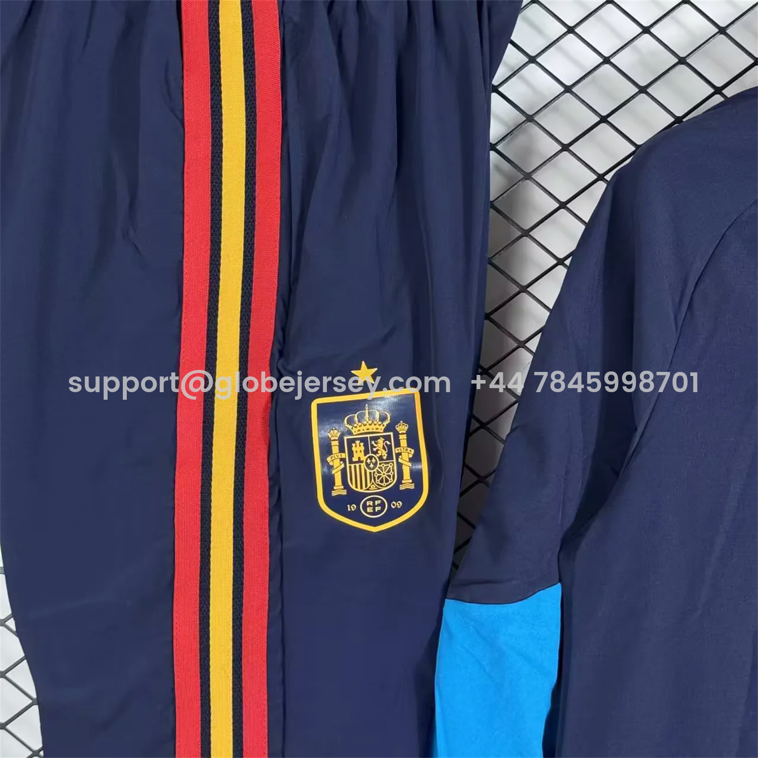 GlobeJersey-Spain 2026 Windbreaker Training Set - Blue Top and Pants