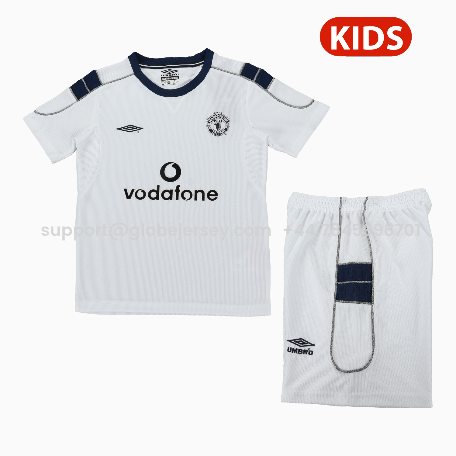 GlobeJersey-Retro Manchester United 2000-01 Away Kids Kit