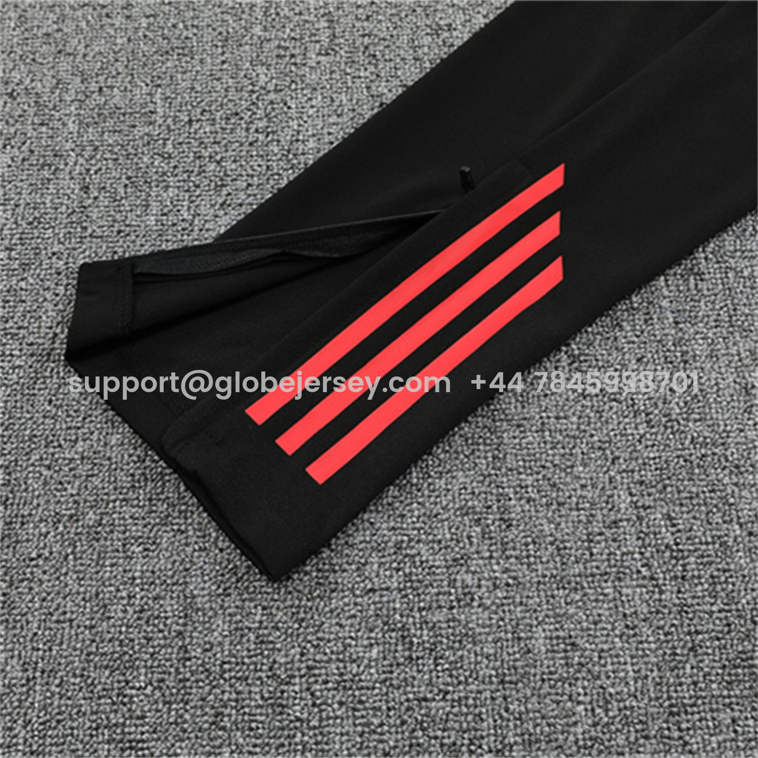 GlobeJersey-Liver.pool 25-26 Kids Long Sleeve Training Set - Red Camouflage Top & Blsck Pants