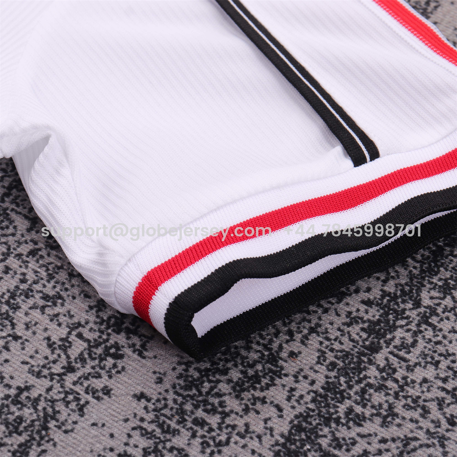 GlobeJersey-Retro Manchester United 1998-99 White Special Kids Kit