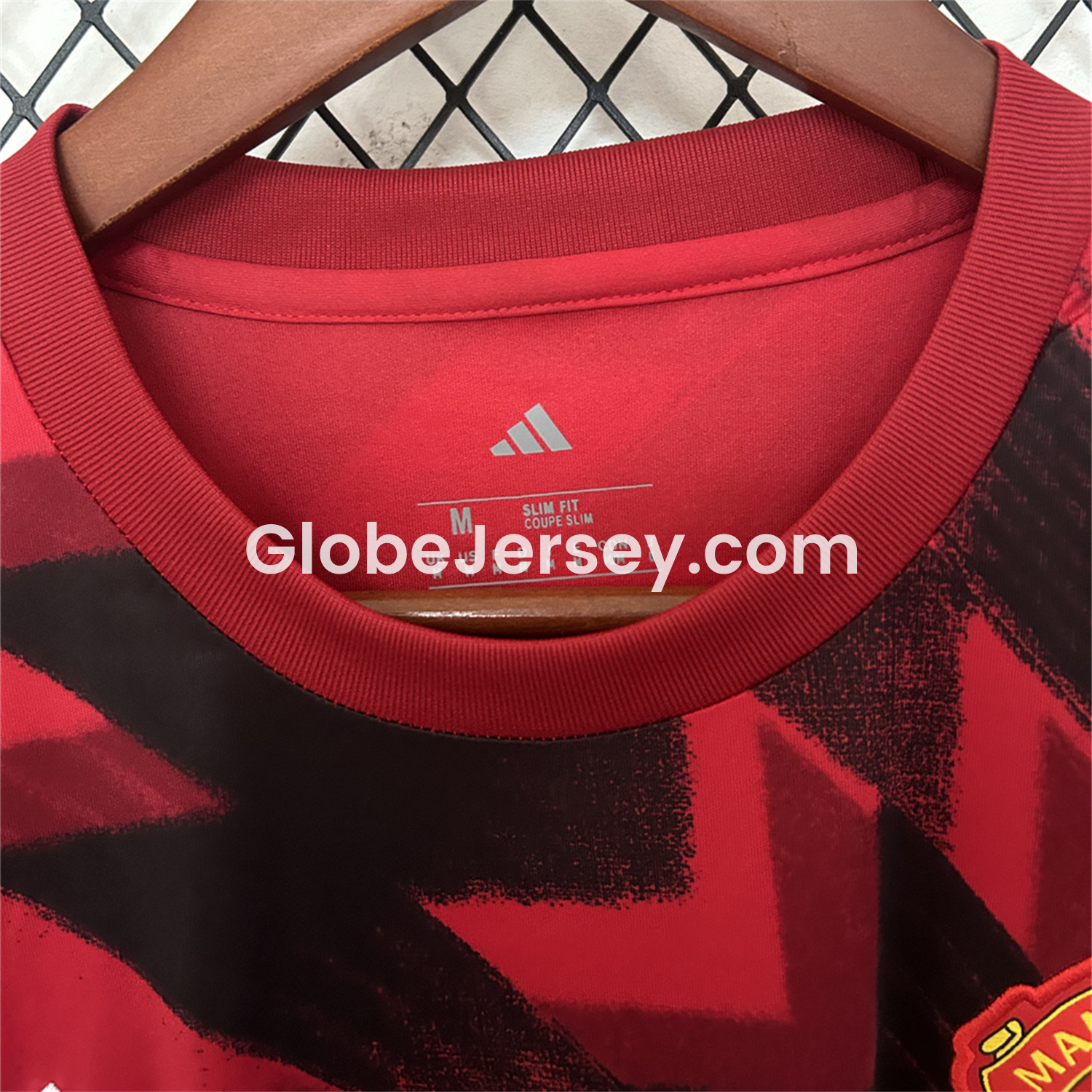 GlobeJersey-Manchester United 25-26 Red Pre-match Training Jersey - Fans Version